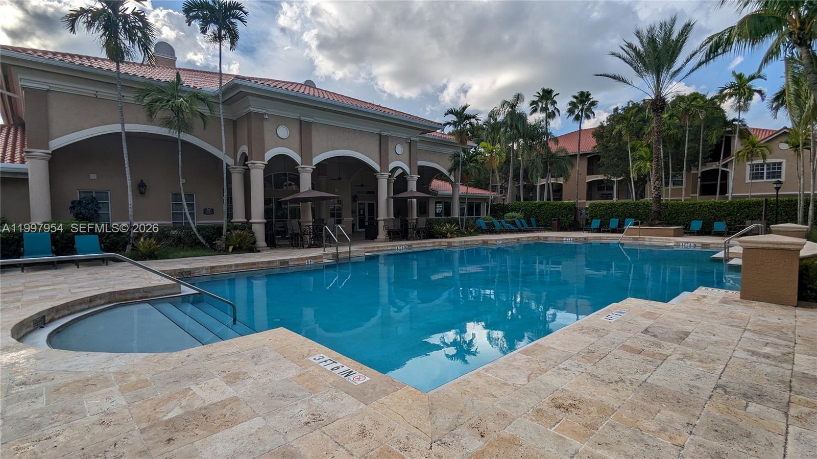 MARQUESA CONDO - Residential Lease