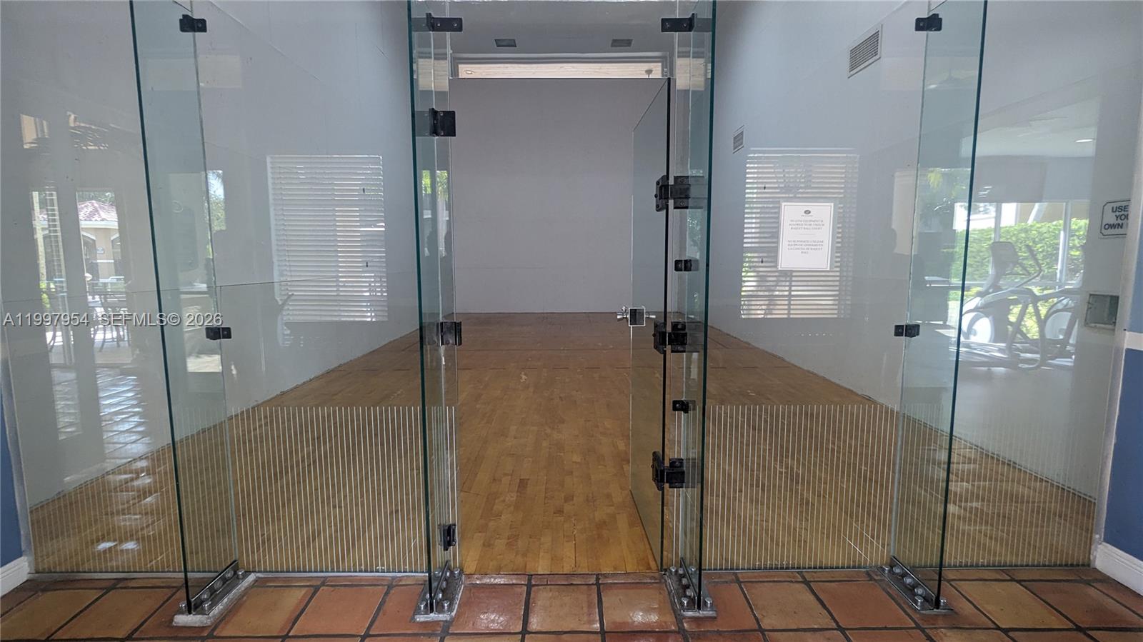 MARQUESA CONDO - Residential Lease