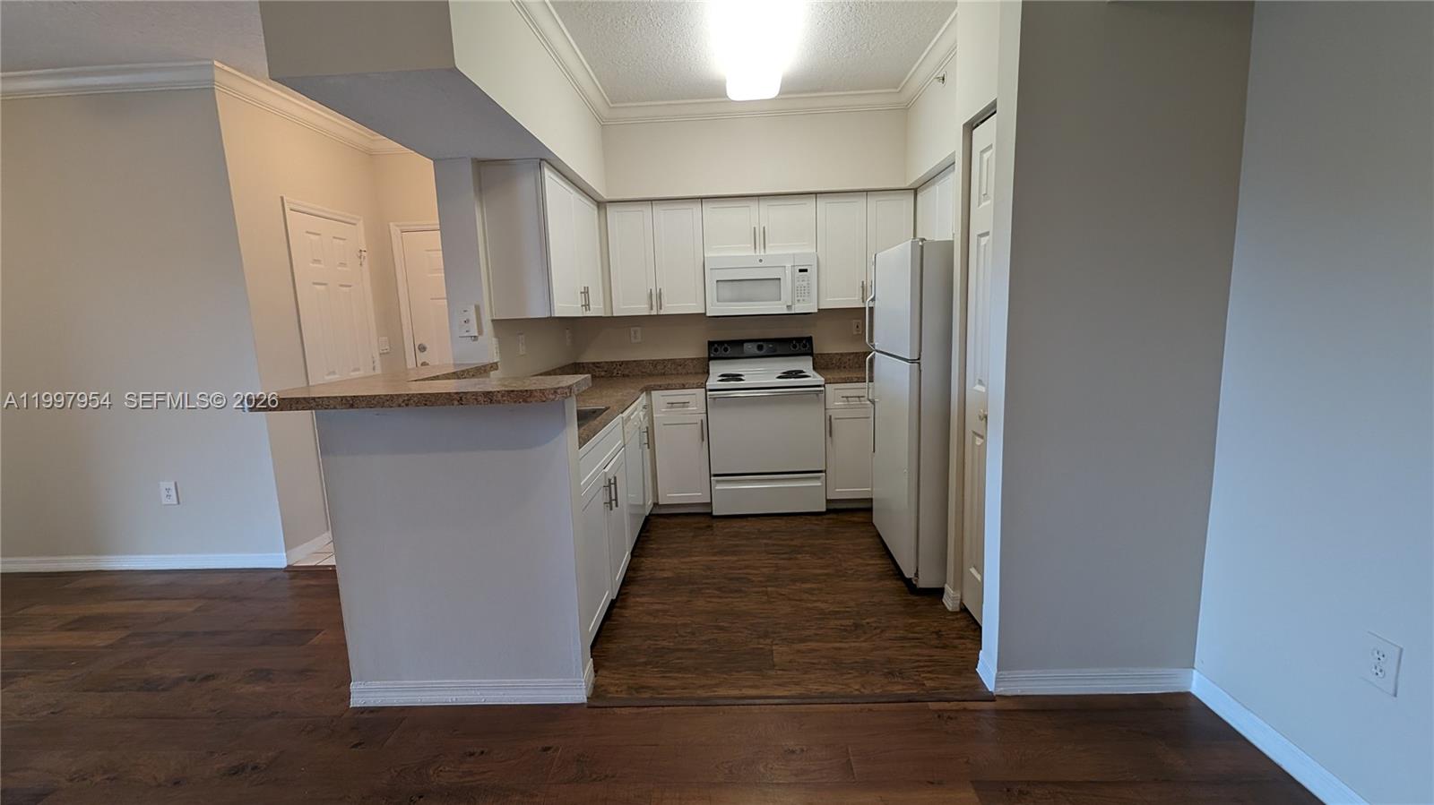 MARQUESA CONDO - Residential Lease