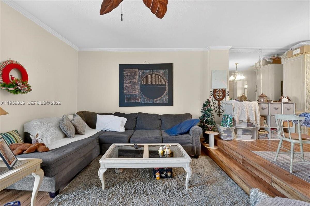 WESTVIEW CONDOMINIUM 3 - Residential