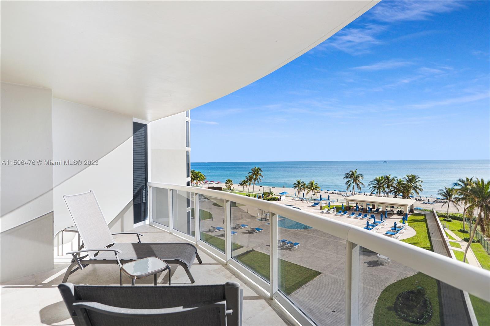 THE PINNACLE CONDO - Residential