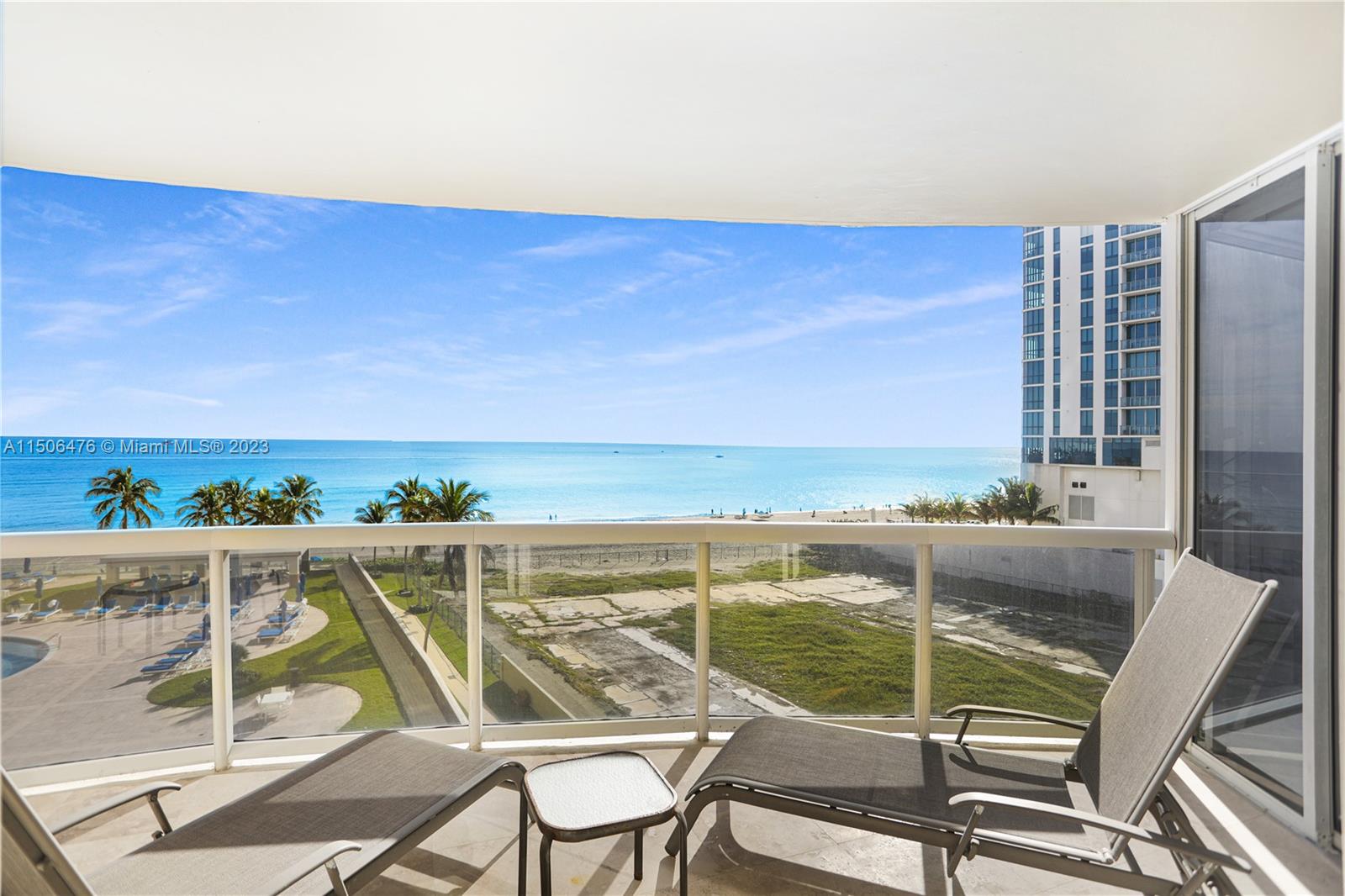 THE PINNACLE CONDO - Residential