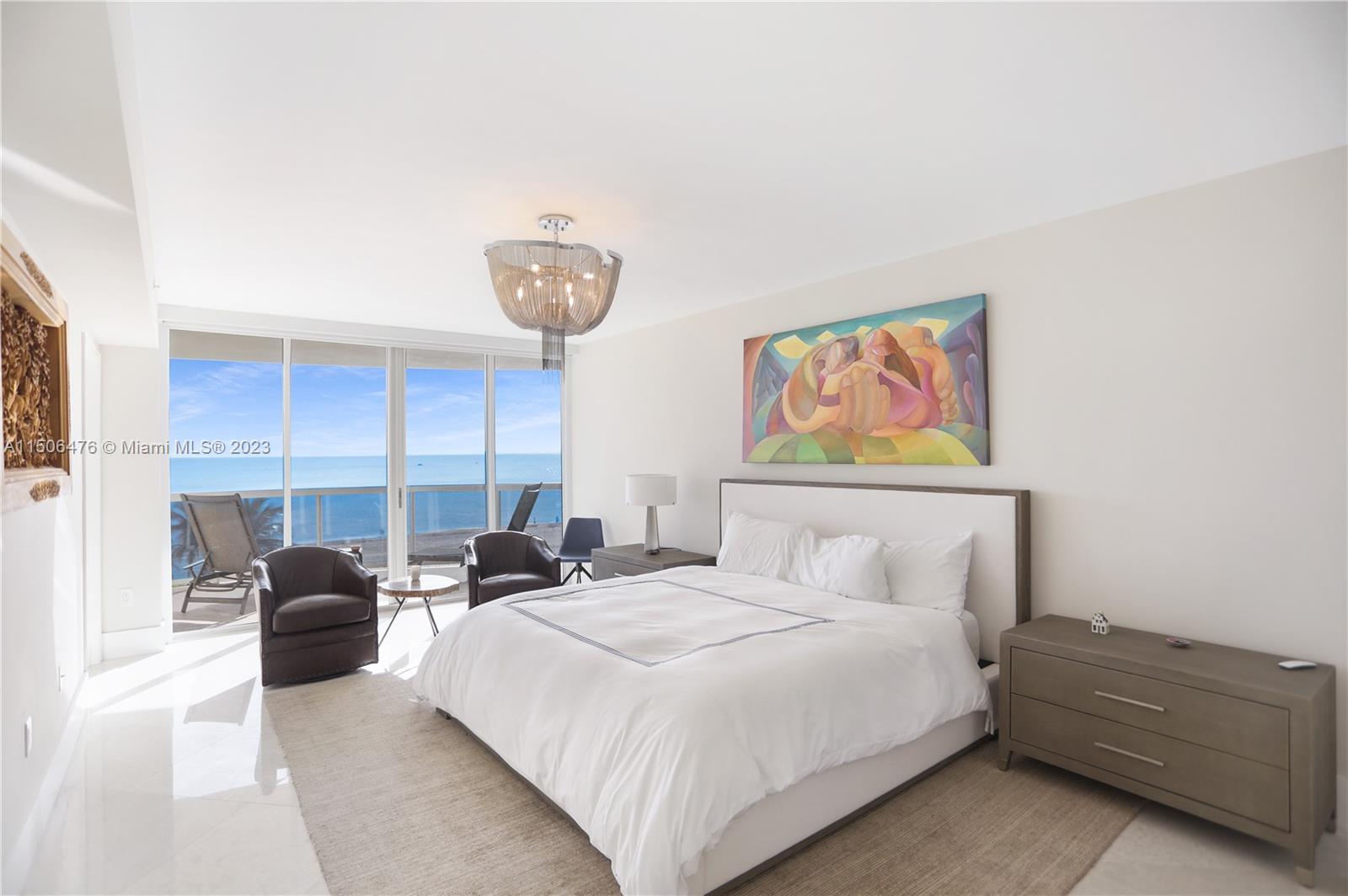 THE PINNACLE CONDO - Residential