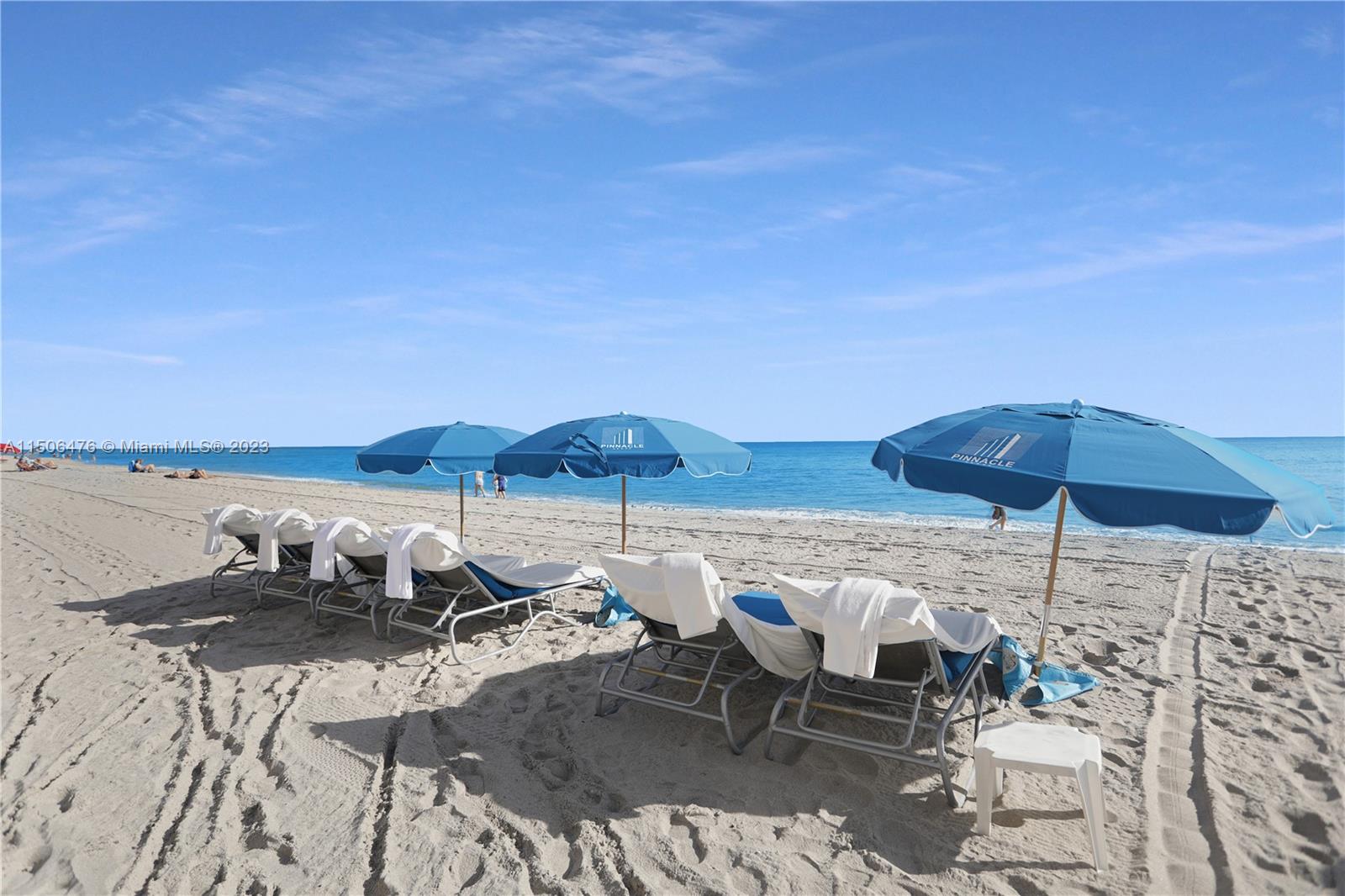 THE PINNACLE CONDO - Residential