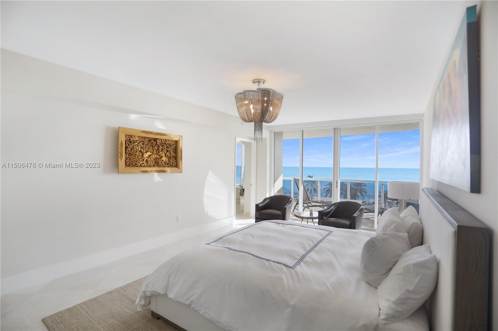 THE PINNACLE CONDO - Residential