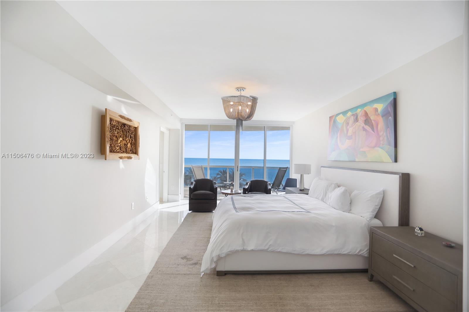 THE PINNACLE CONDO - Residential