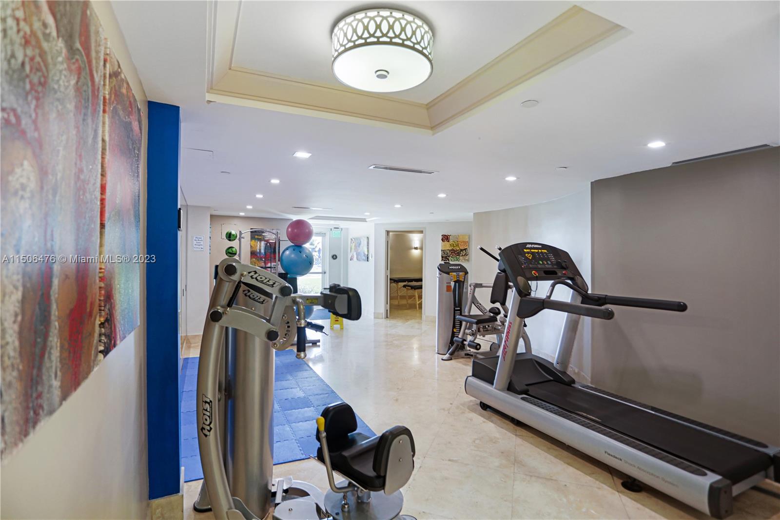 THE PINNACLE CONDO - Residential