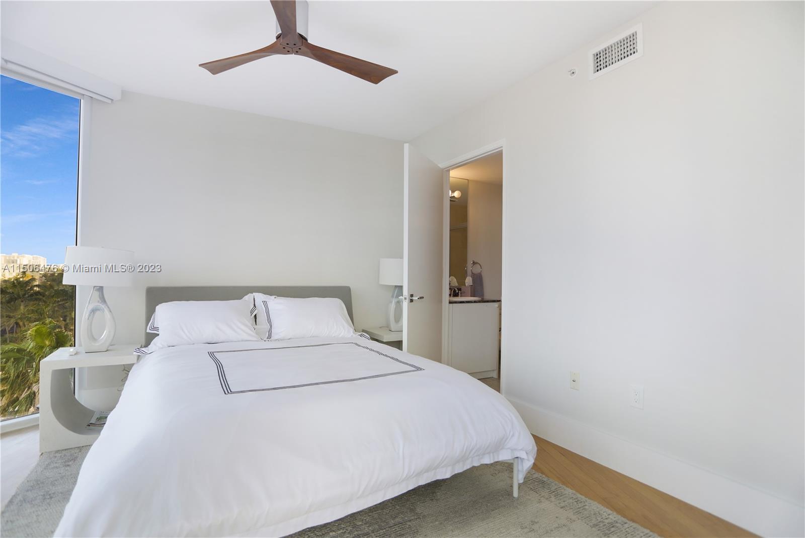 THE PINNACLE CONDO - Residential