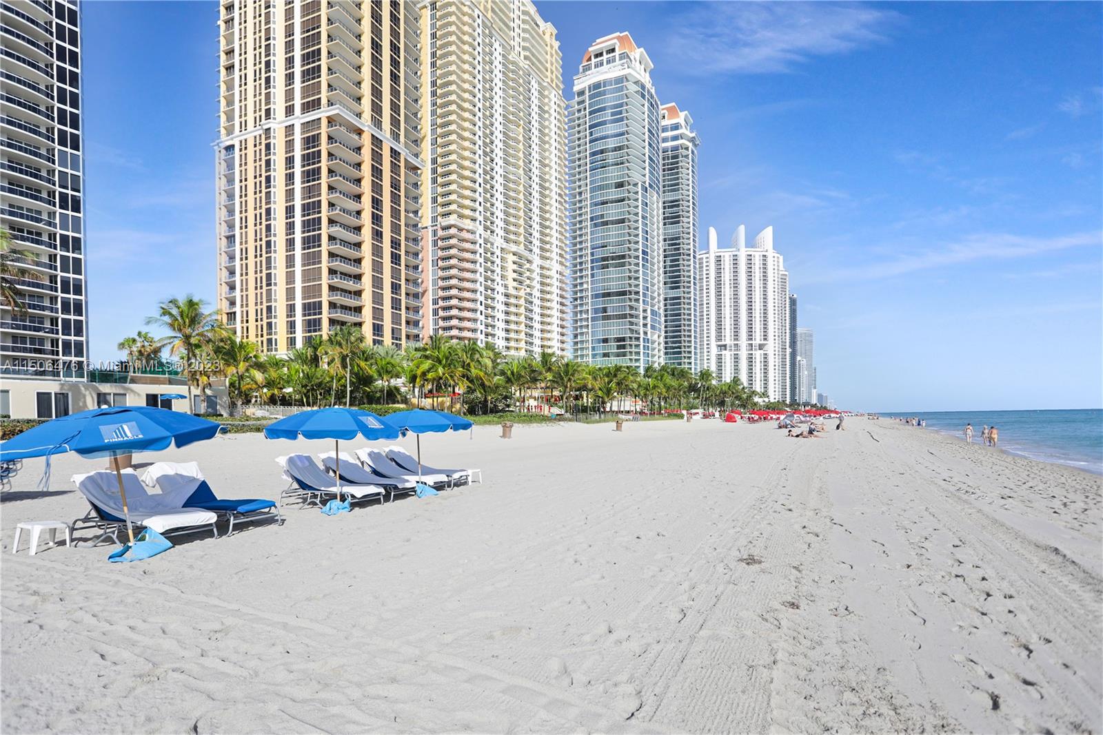 THE PINNACLE CONDO - Residential