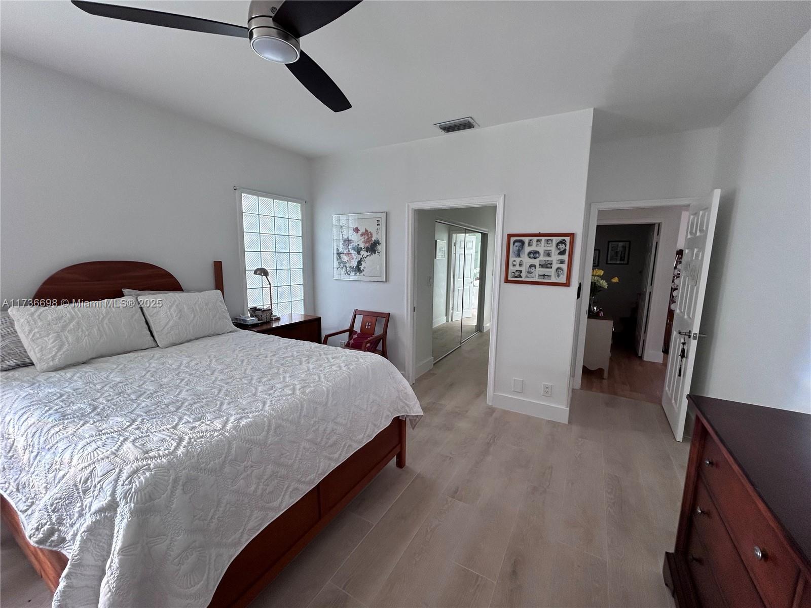 PELICAN HARBOR PH 4 - Residential Lease