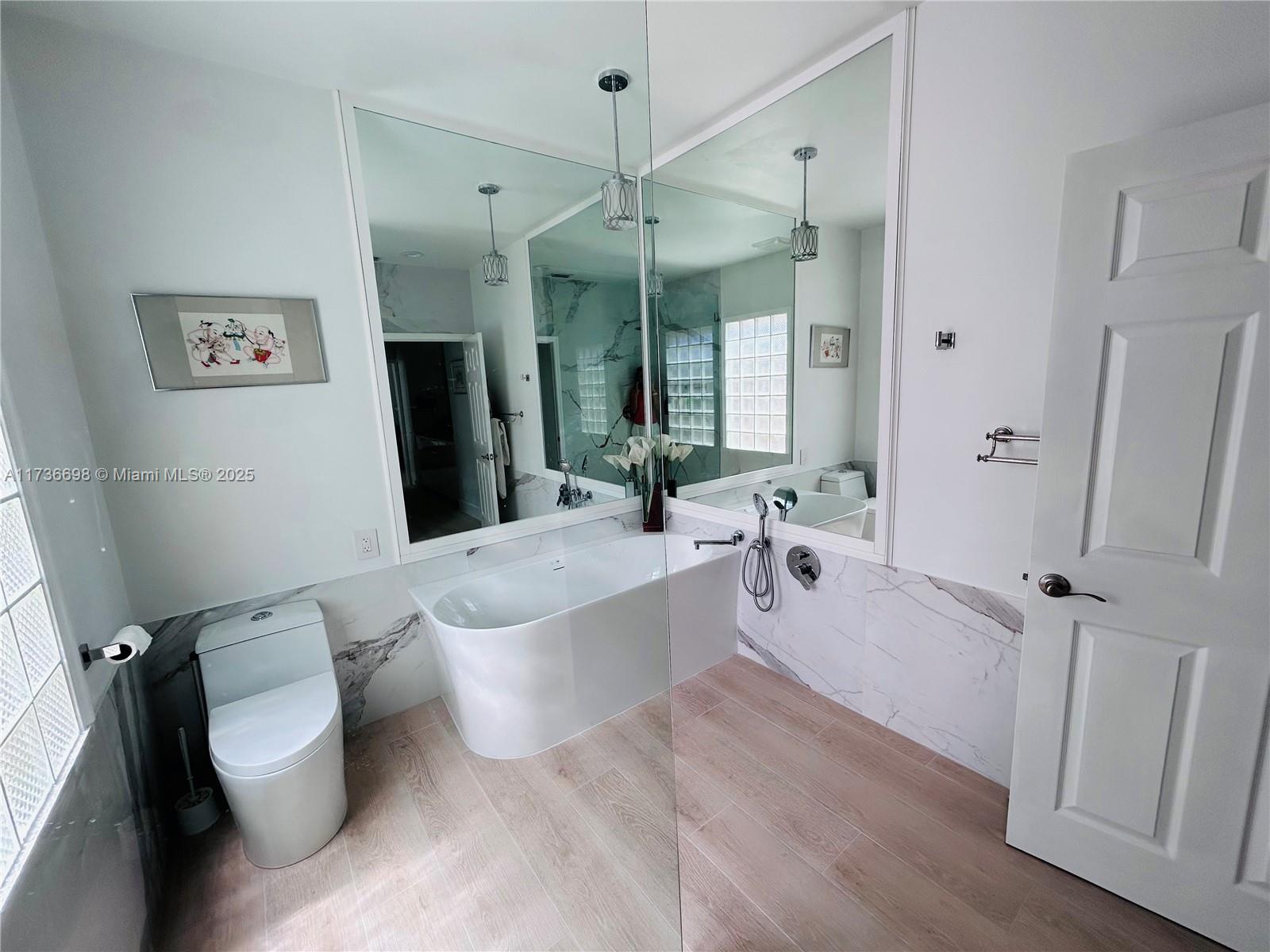 PELICAN HARBOR PH 4 - Residential Lease