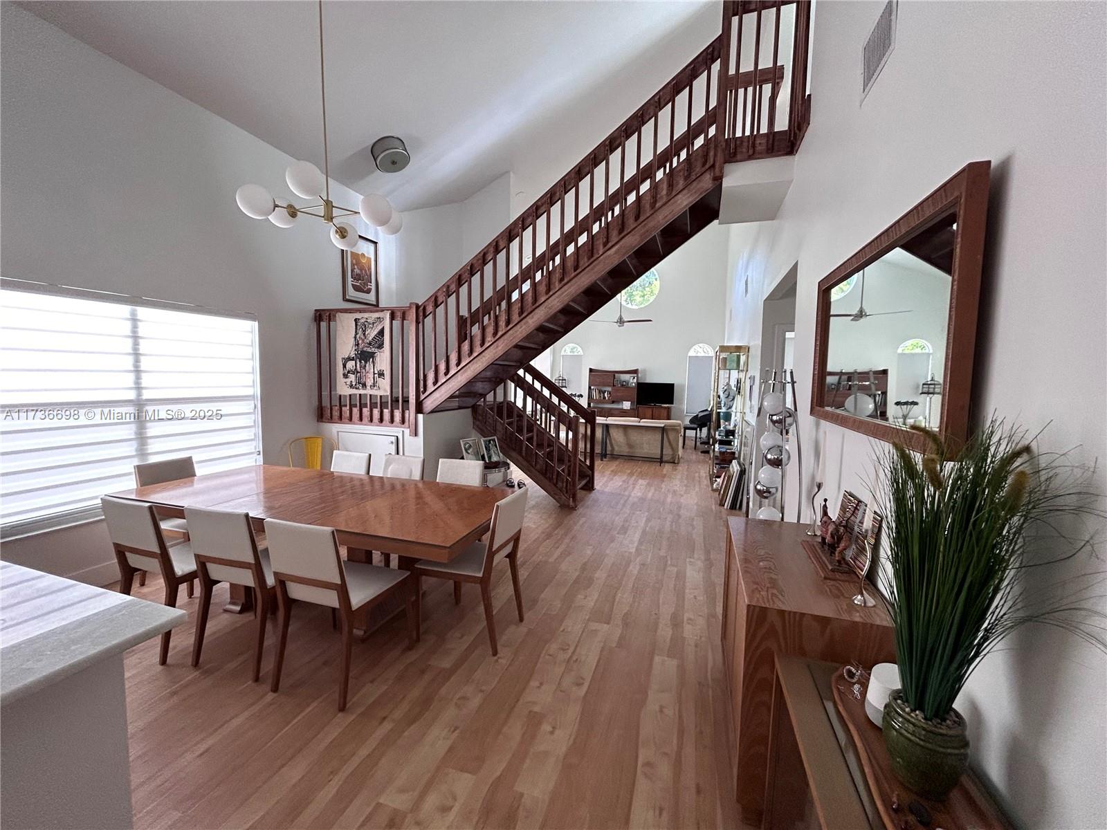 PELICAN HARBOR PH 4 - Residential Lease
