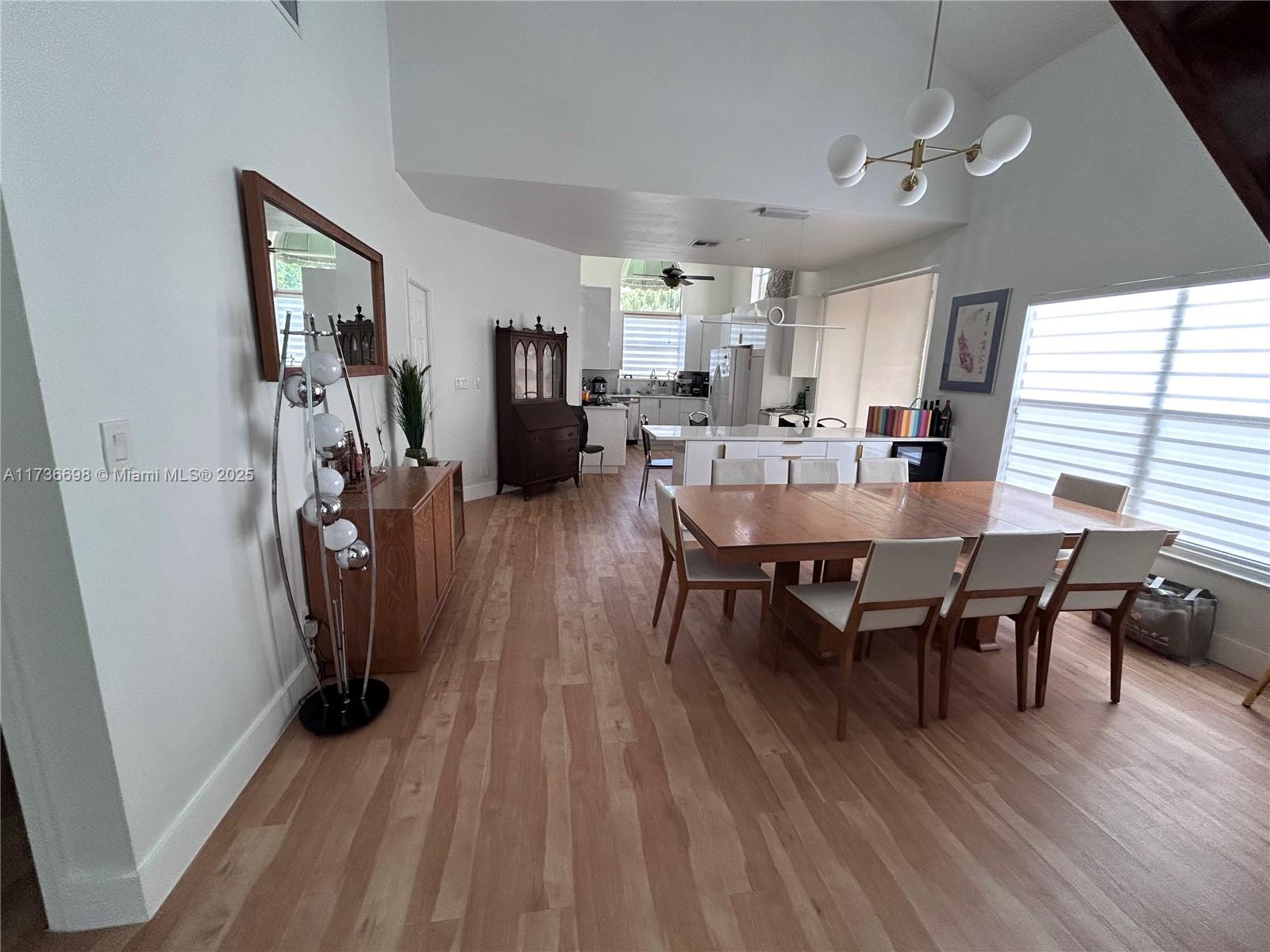 PELICAN HARBOR PH 4 - Residential Lease