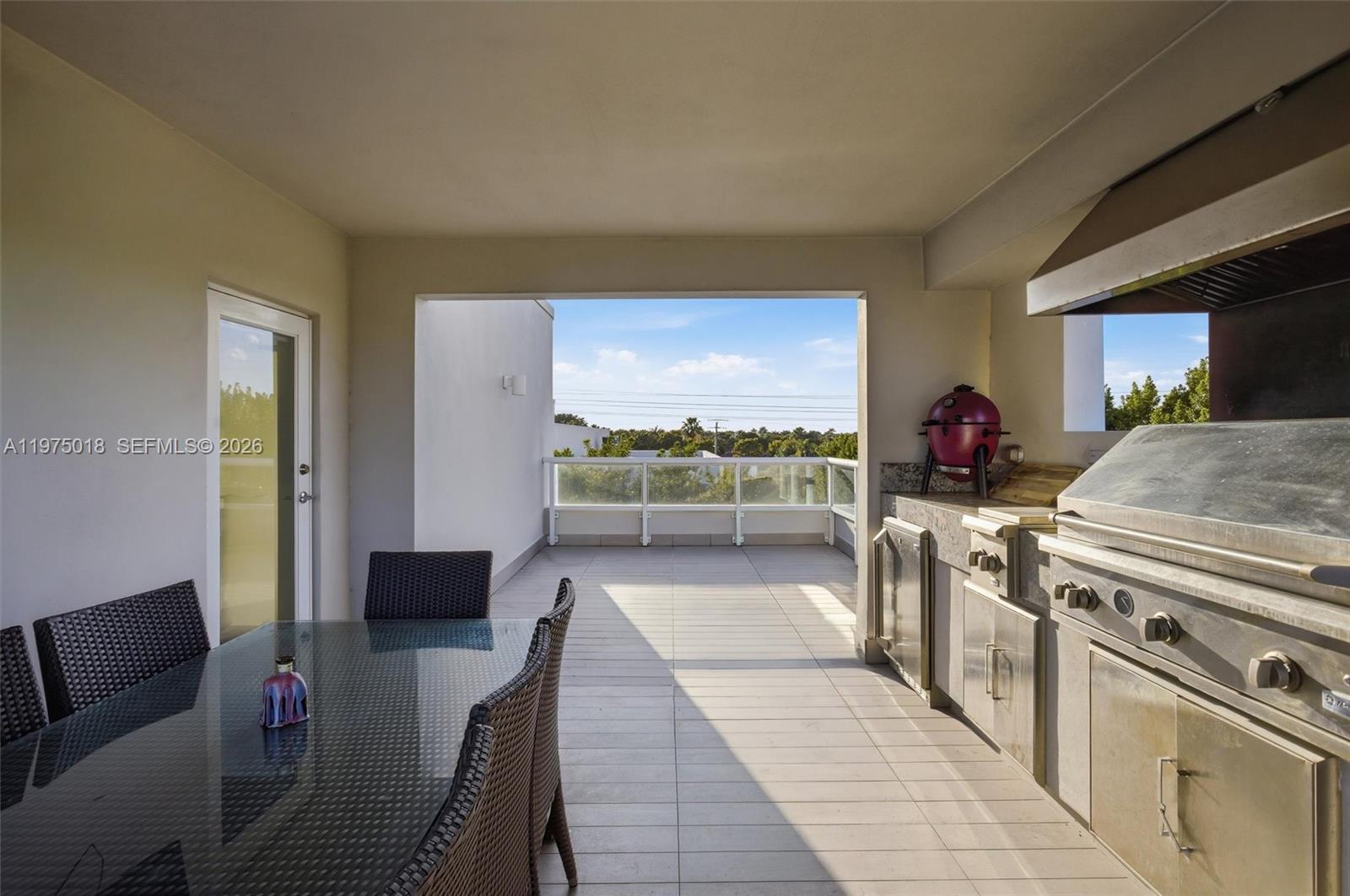 LANDMARK AT DORAL - Residential