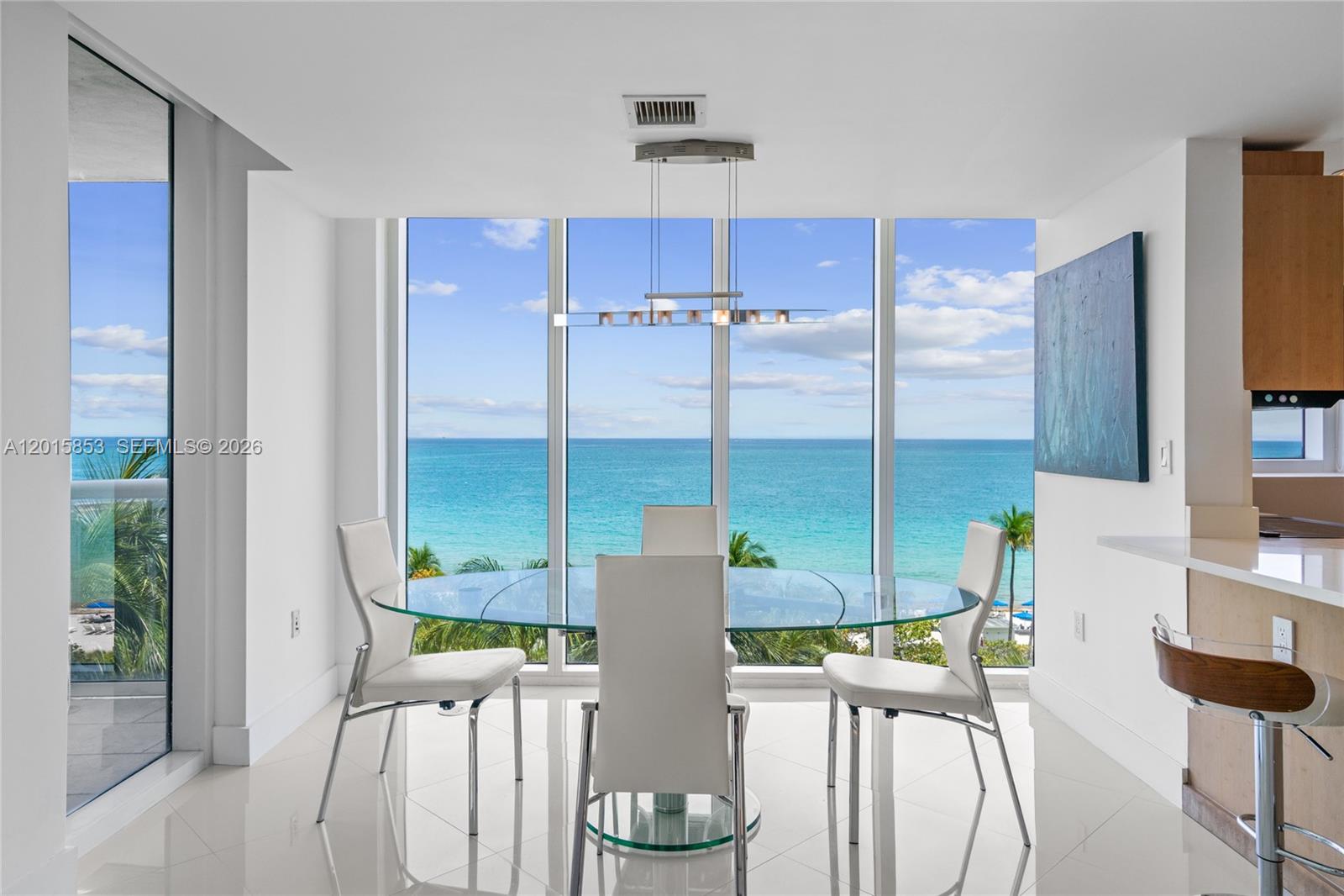 10275 Collins Ave 509