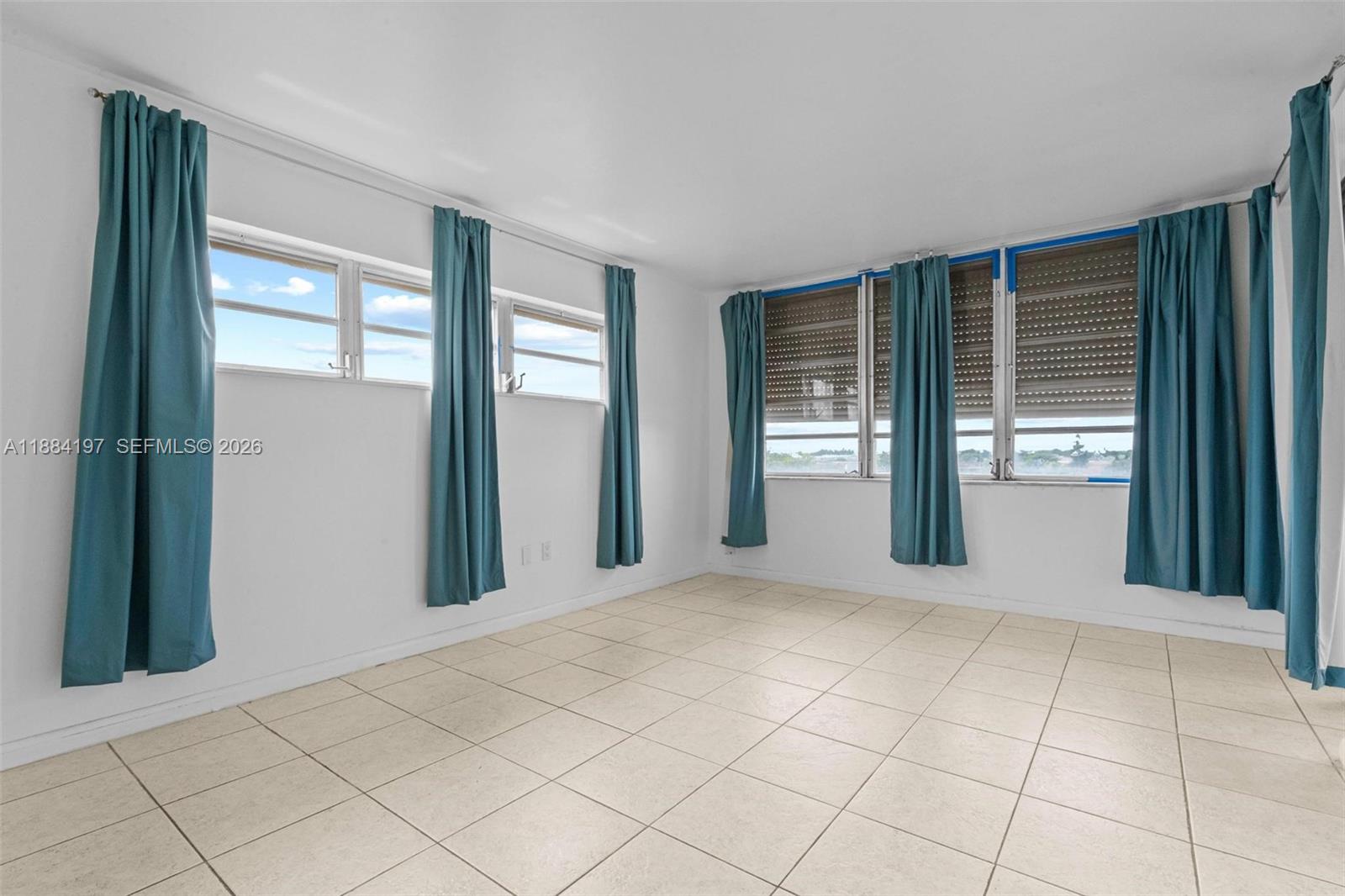 JADE WINDS GROUP-DAISY GA - Residential