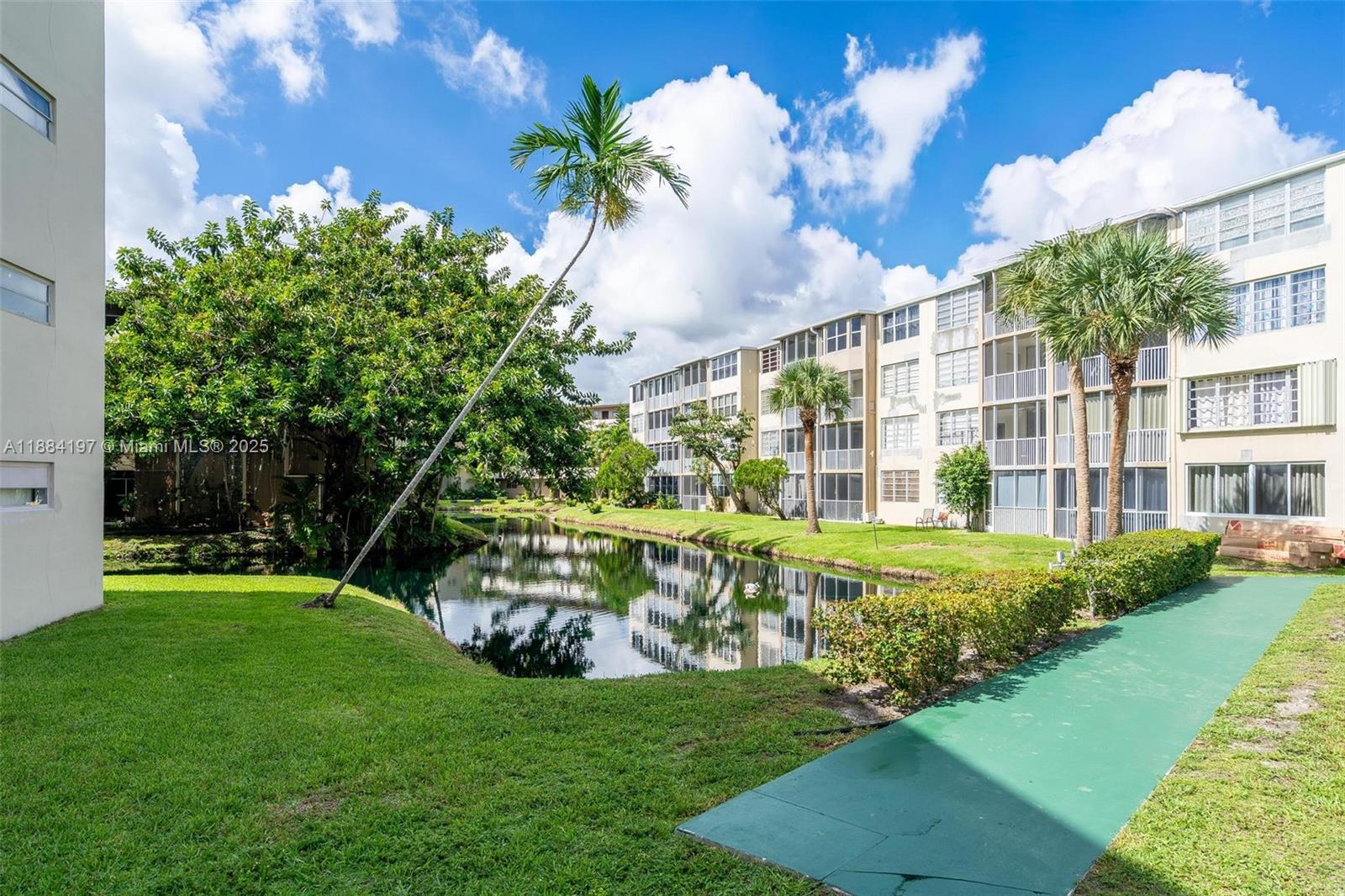 JADE WINDS GROUP-DAISY GA - Residential