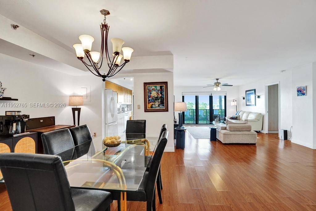 SUMMIT CONDO - Residential