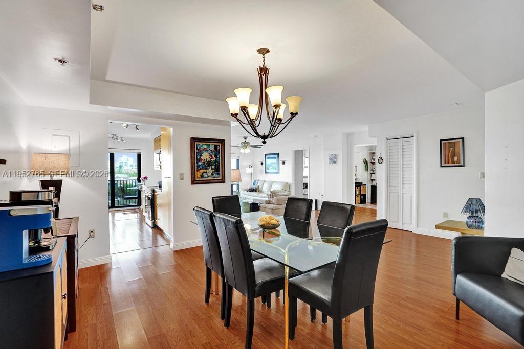 SUMMIT CONDO - Residential