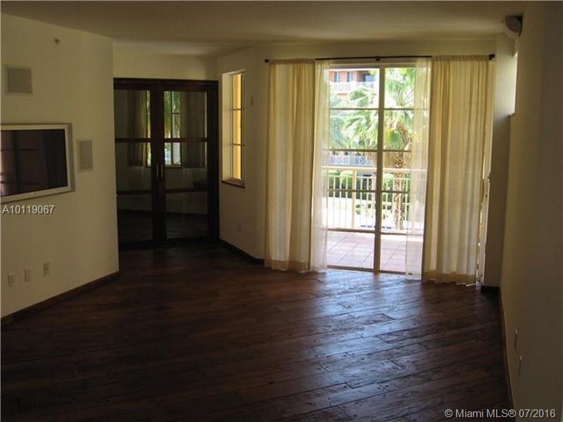 THE COURTS AT SOUTH BEACH - Residential Lease