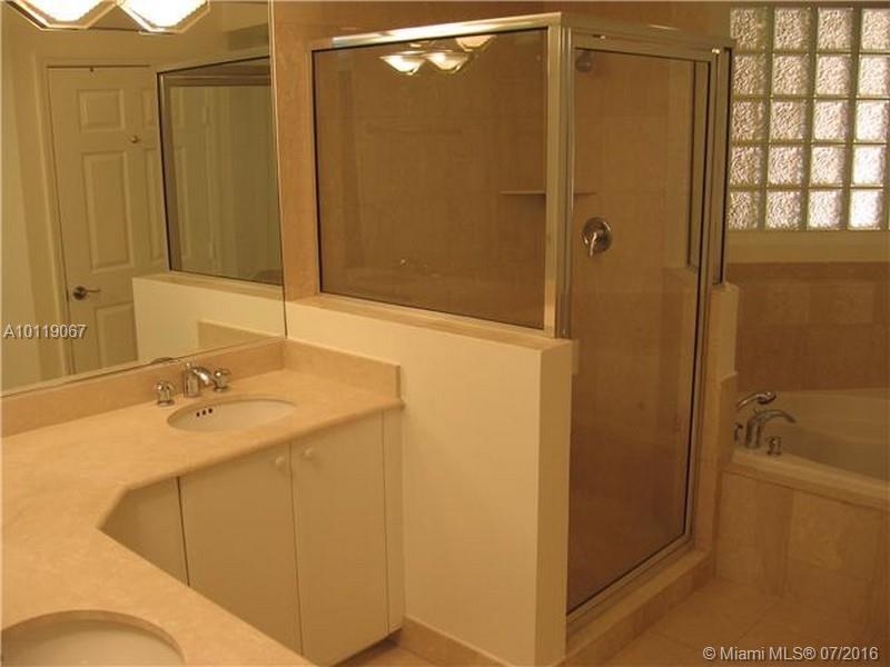 THE COURTS AT SOUTH BEACH - Residential Lease