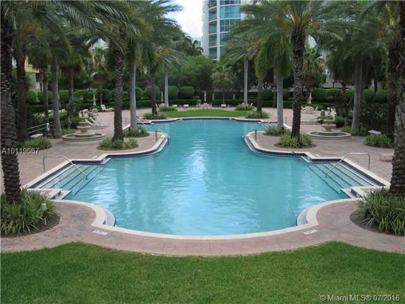 THE COURTS AT SOUTH BEACH - Residential Lease