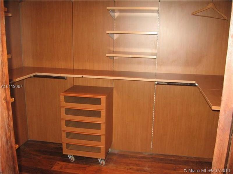 THE COURTS AT SOUTH BEACH - Residential Lease