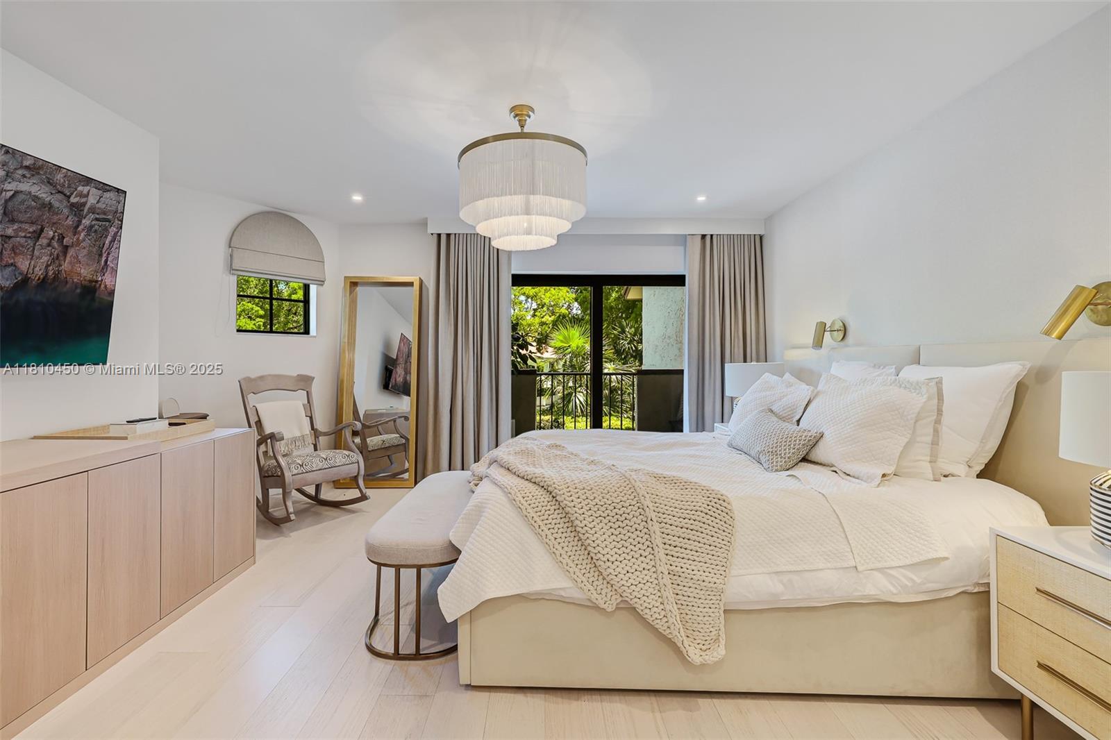 CORAL GABLES BILTMORE SEC - Residential