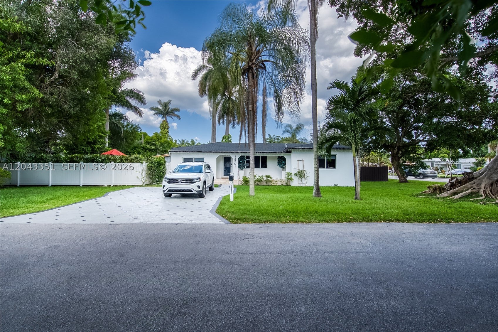 13501 NE Miami Ct, Miami FL 33161
