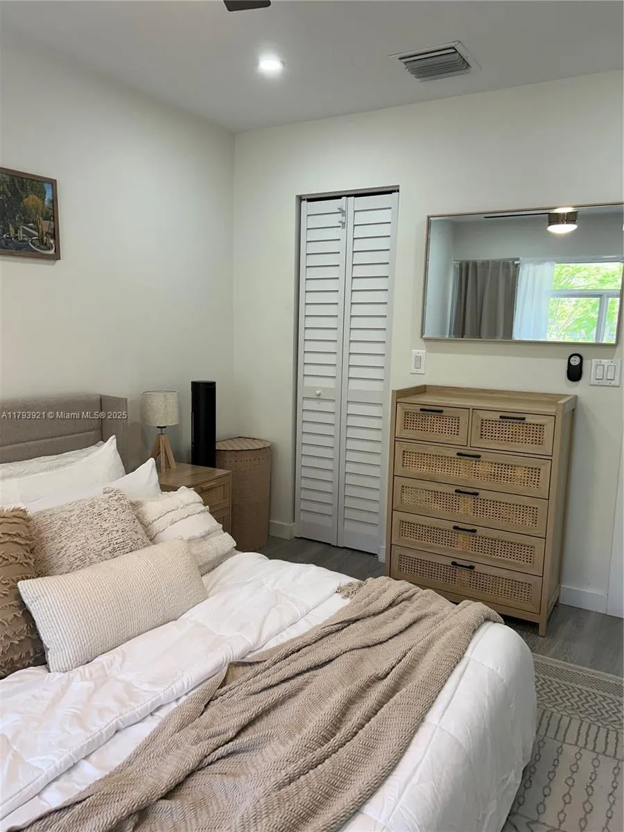 Miami Beach, Florida 33139, United States, 1 Bedroom Bedrooms, ,1 BathroomBathrooms,Residential,Active,119334