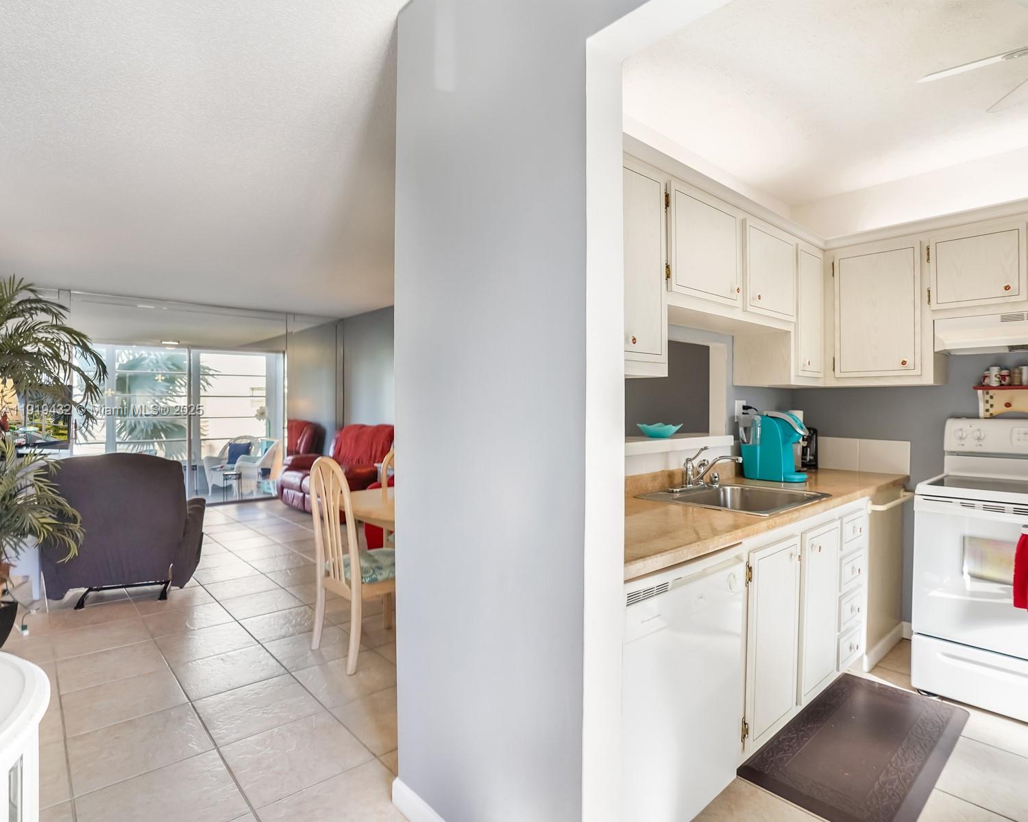 POINCIANA GARDENS CONDO - Residential