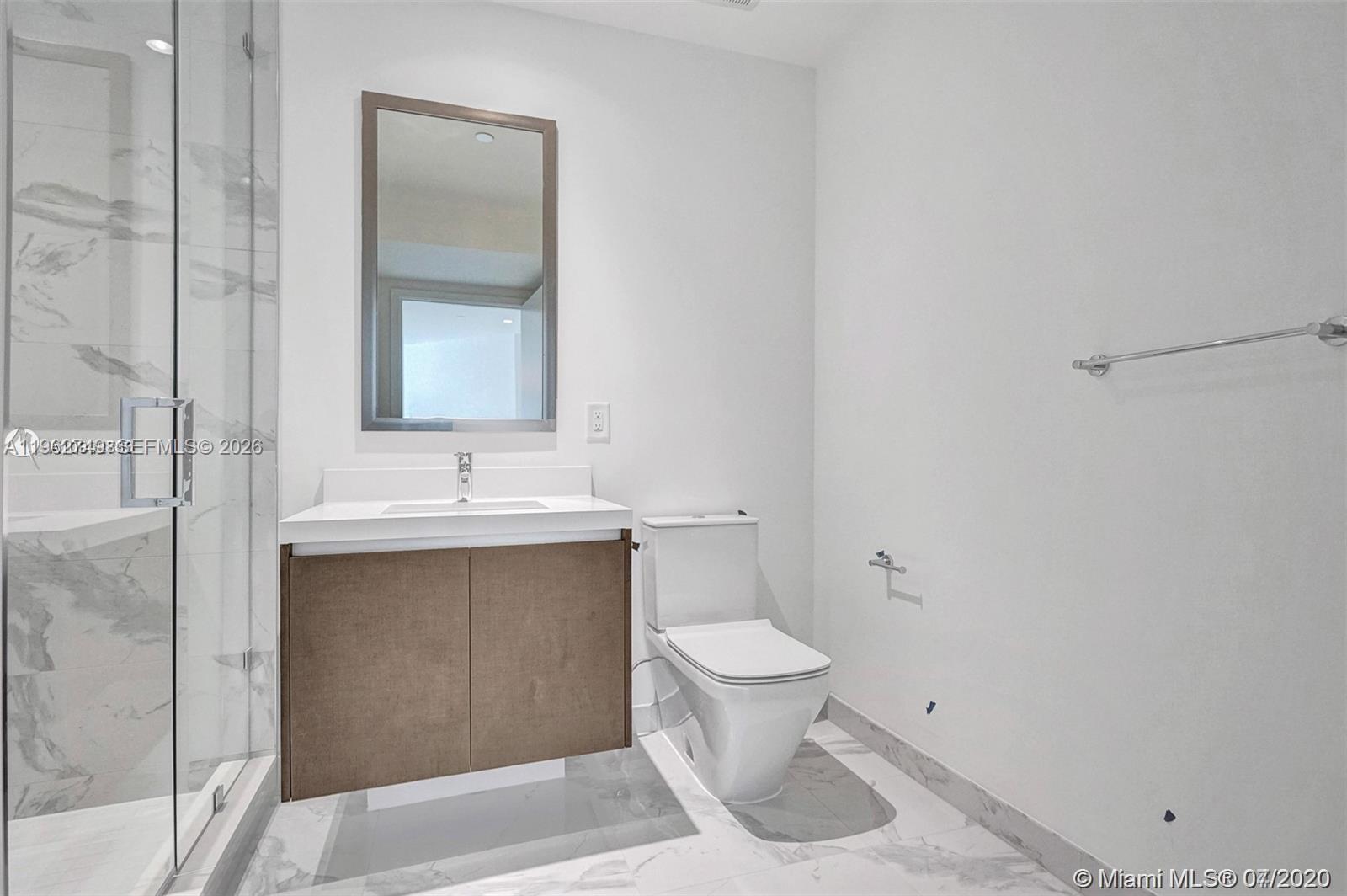 PARAMOUNT MIAMI WORLDCENT - Residential