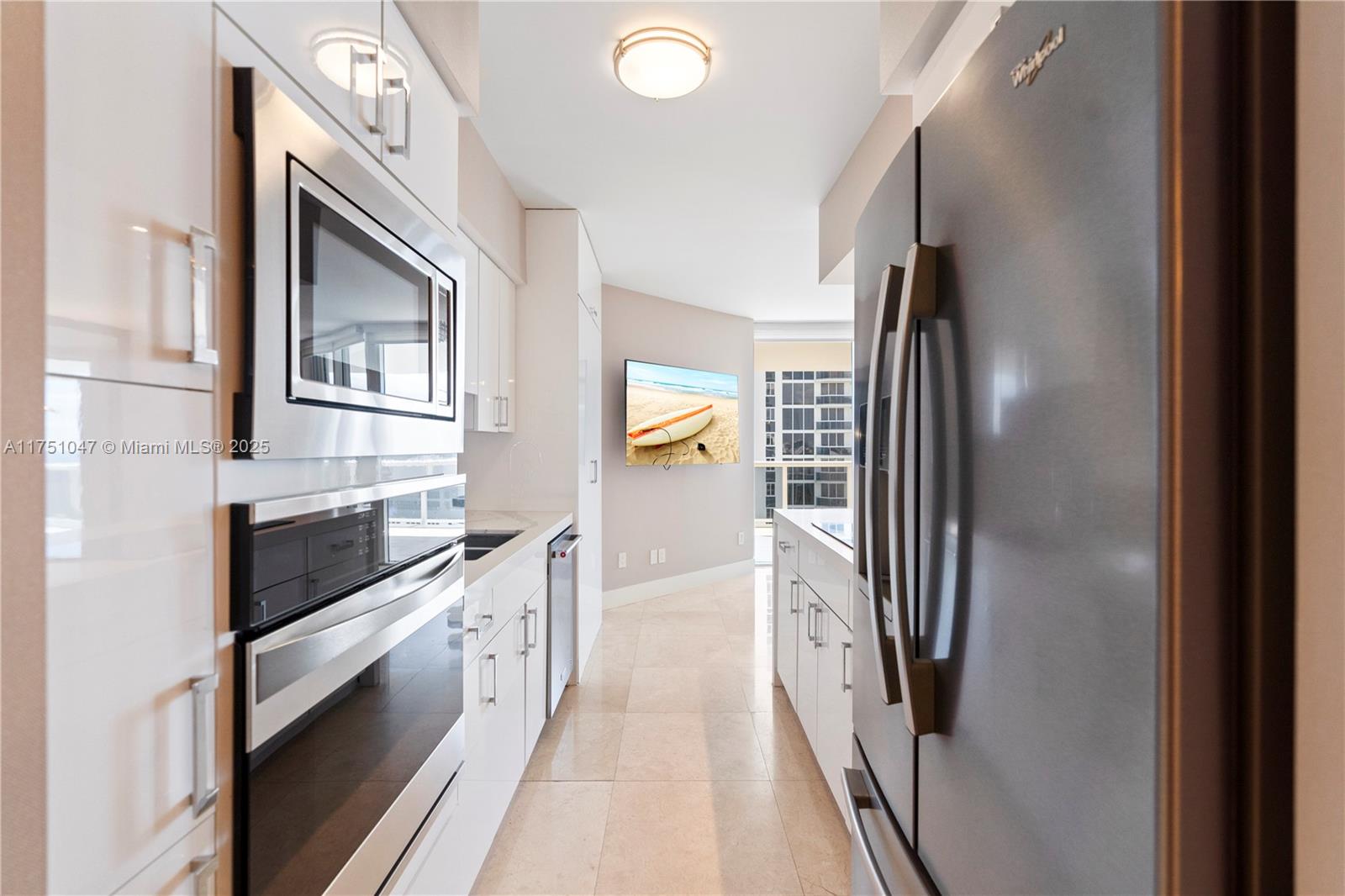 BLUE DIAMOND CONDO - Residential