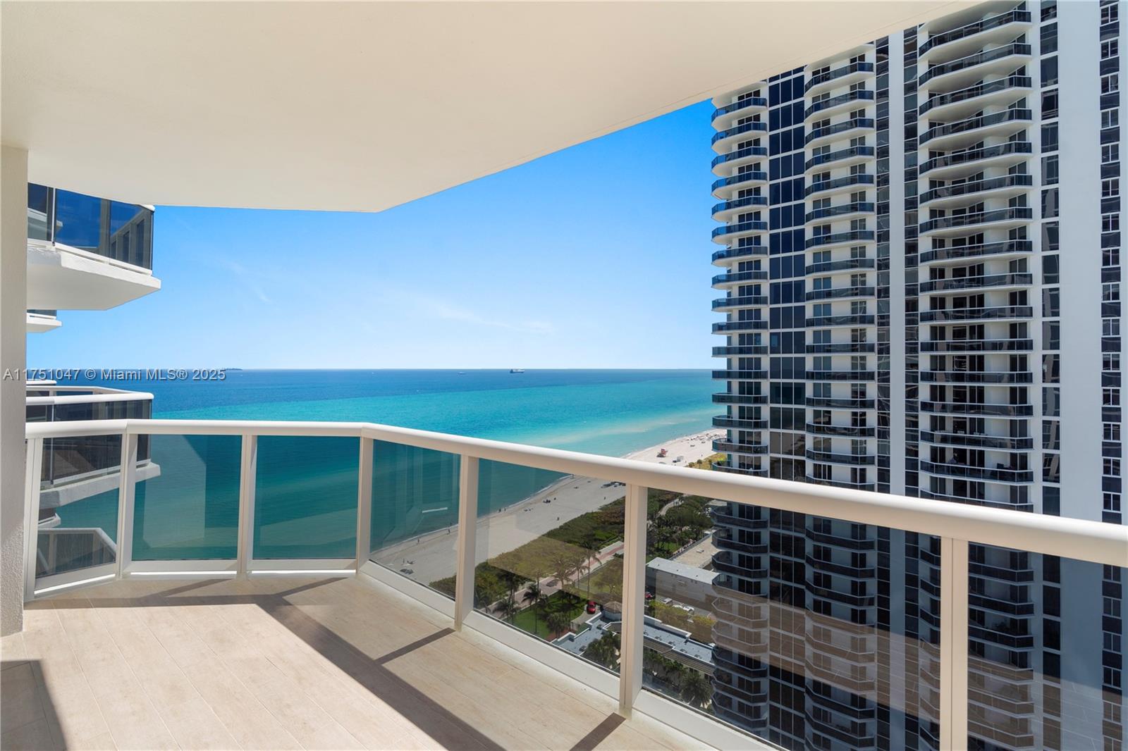 BLUE DIAMOND CONDO - Residential