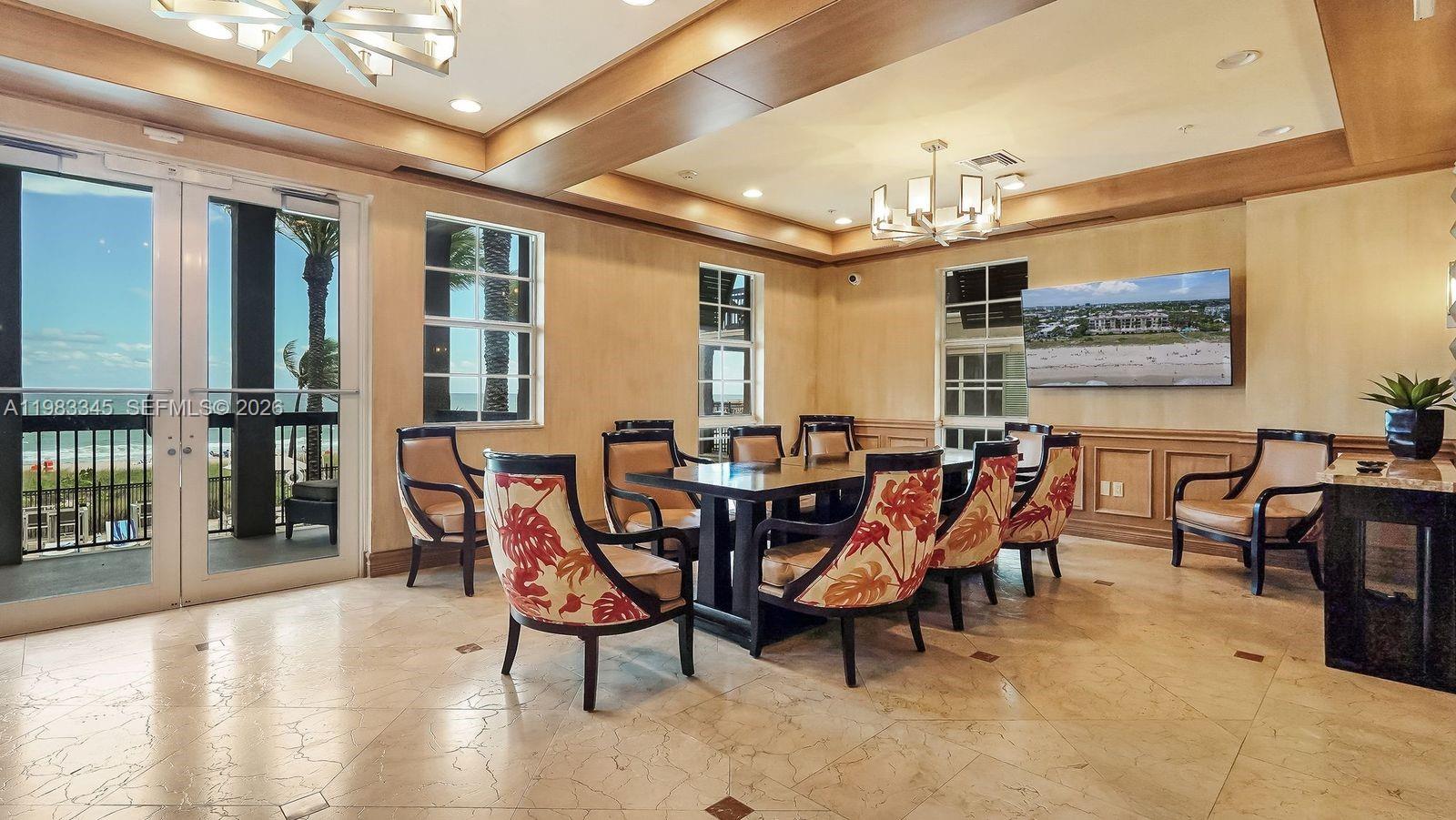 VILLAS BY THE SEA - Residential