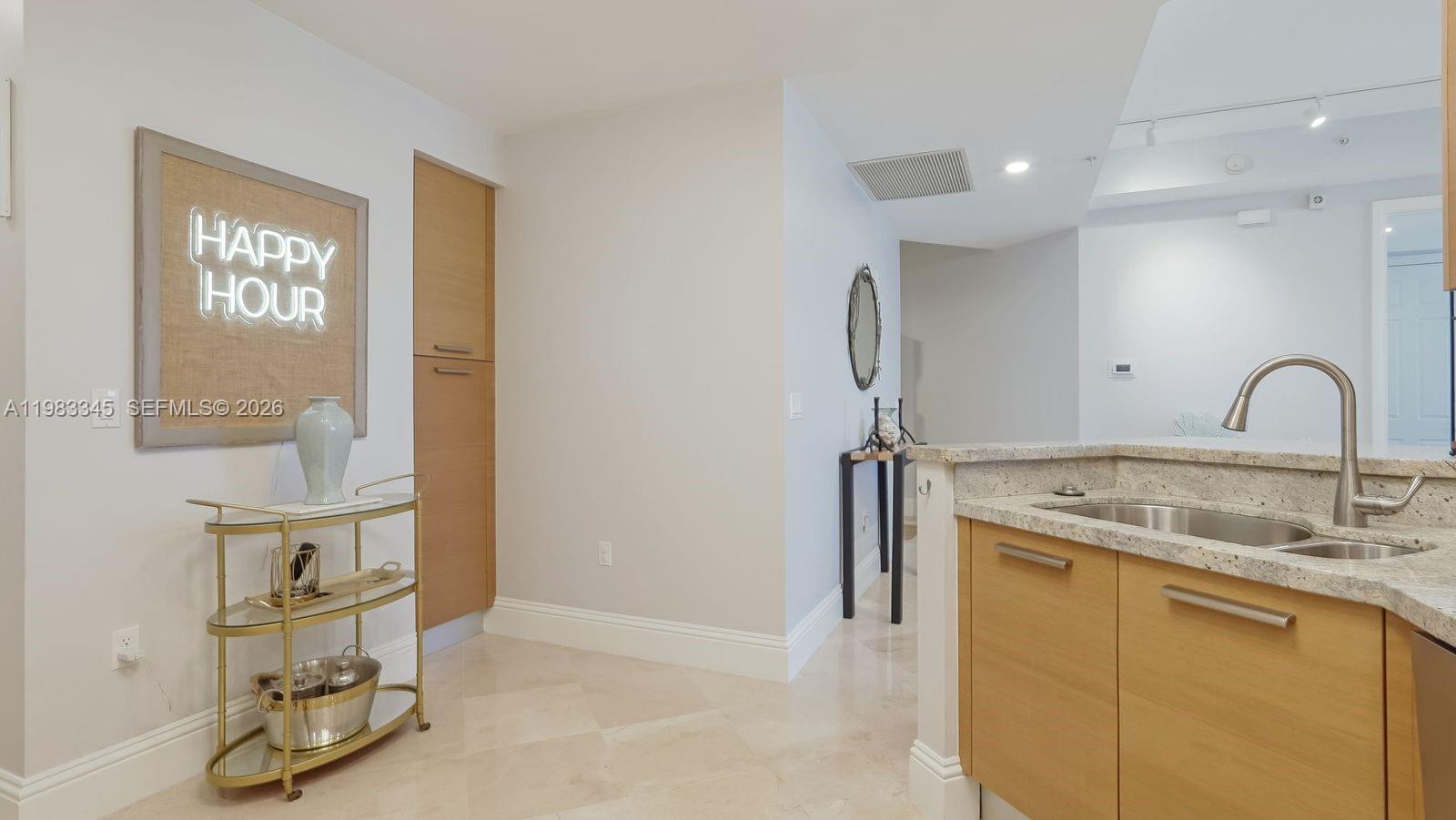 VILLAS BY THE SEA - Residential