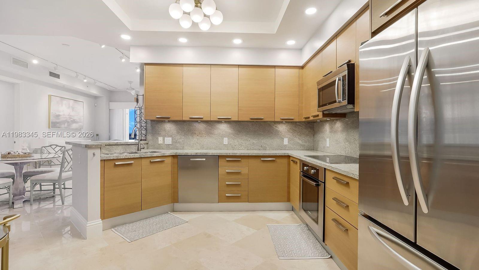 VILLAS BY THE SEA - Residential