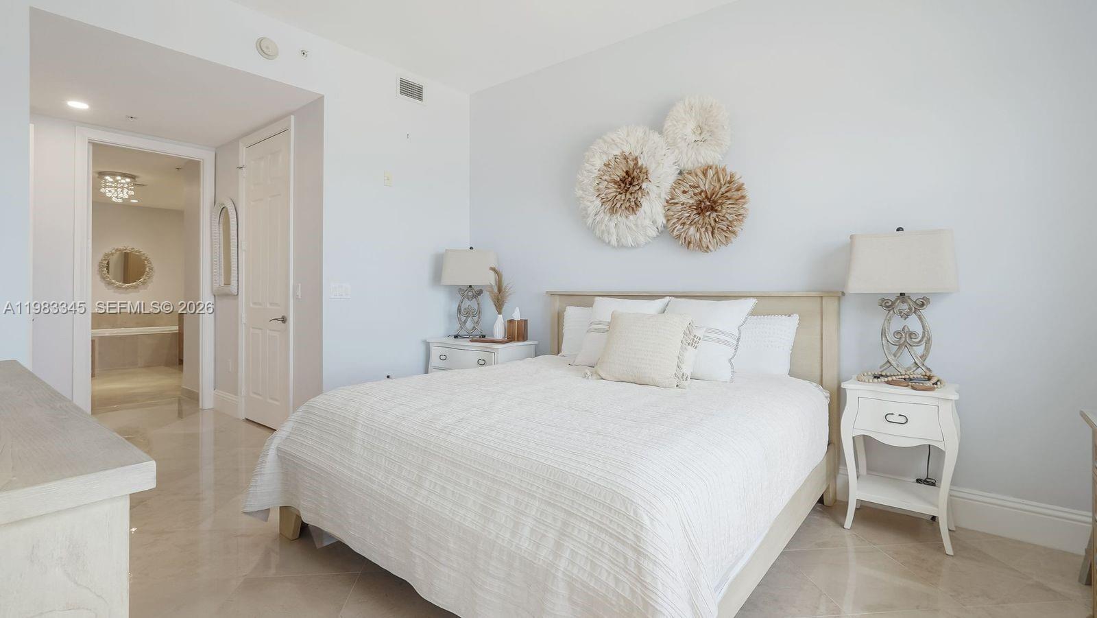 VILLAS BY THE SEA - Residential