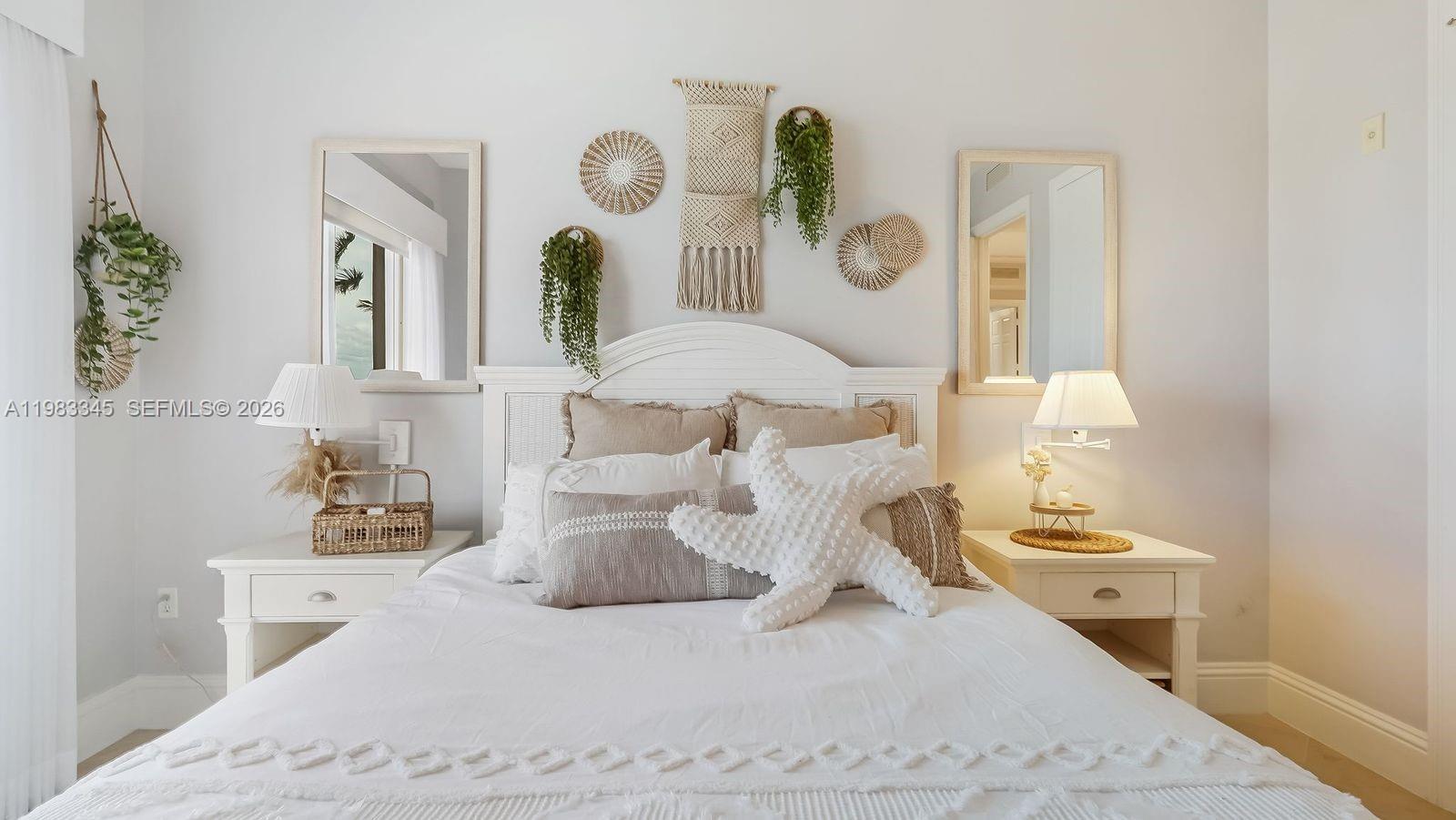 VILLAS BY THE SEA - Residential