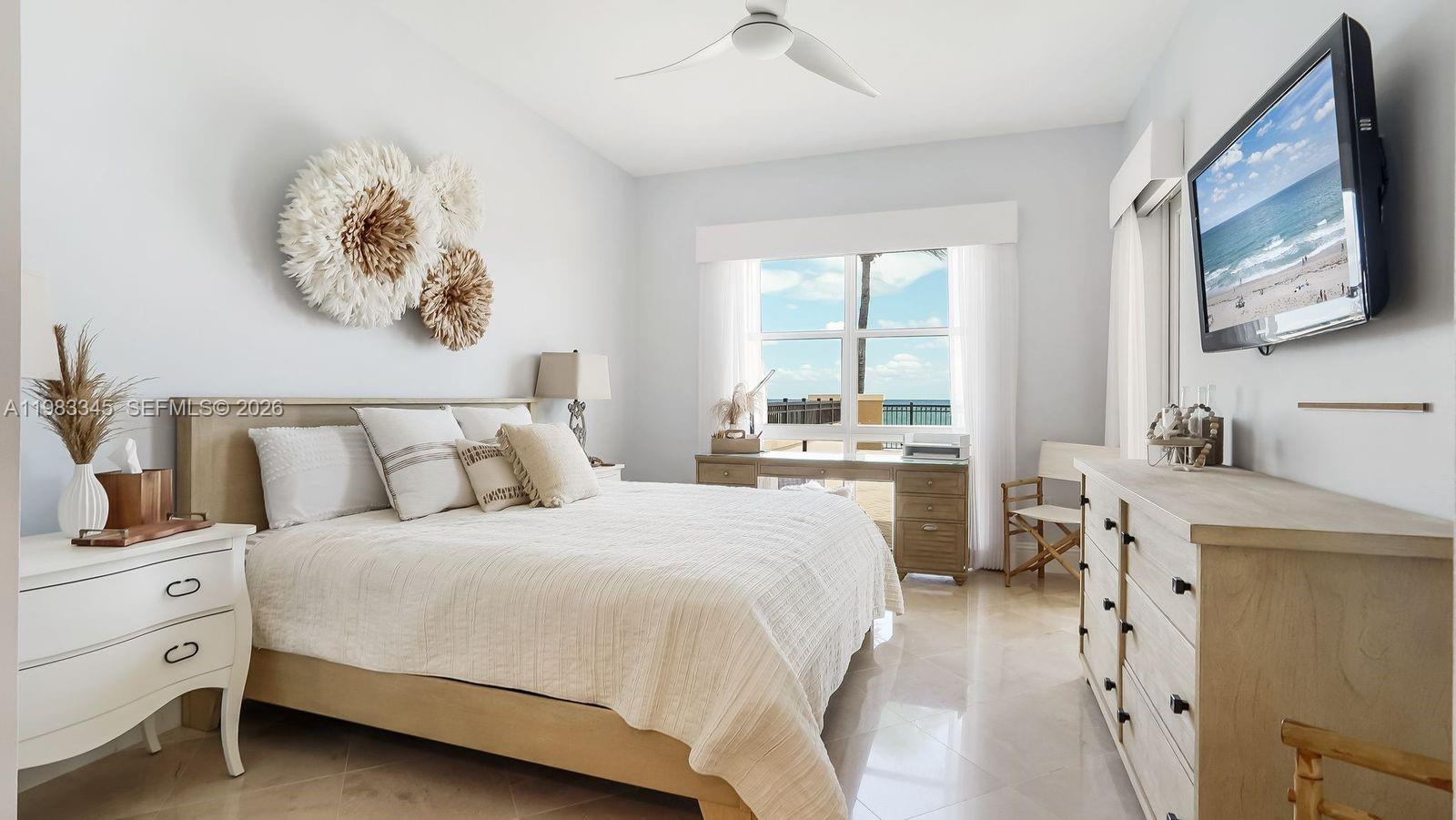 VILLAS BY THE SEA - Residential