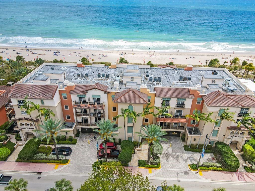 VILLAS BY THE SEA - Residential