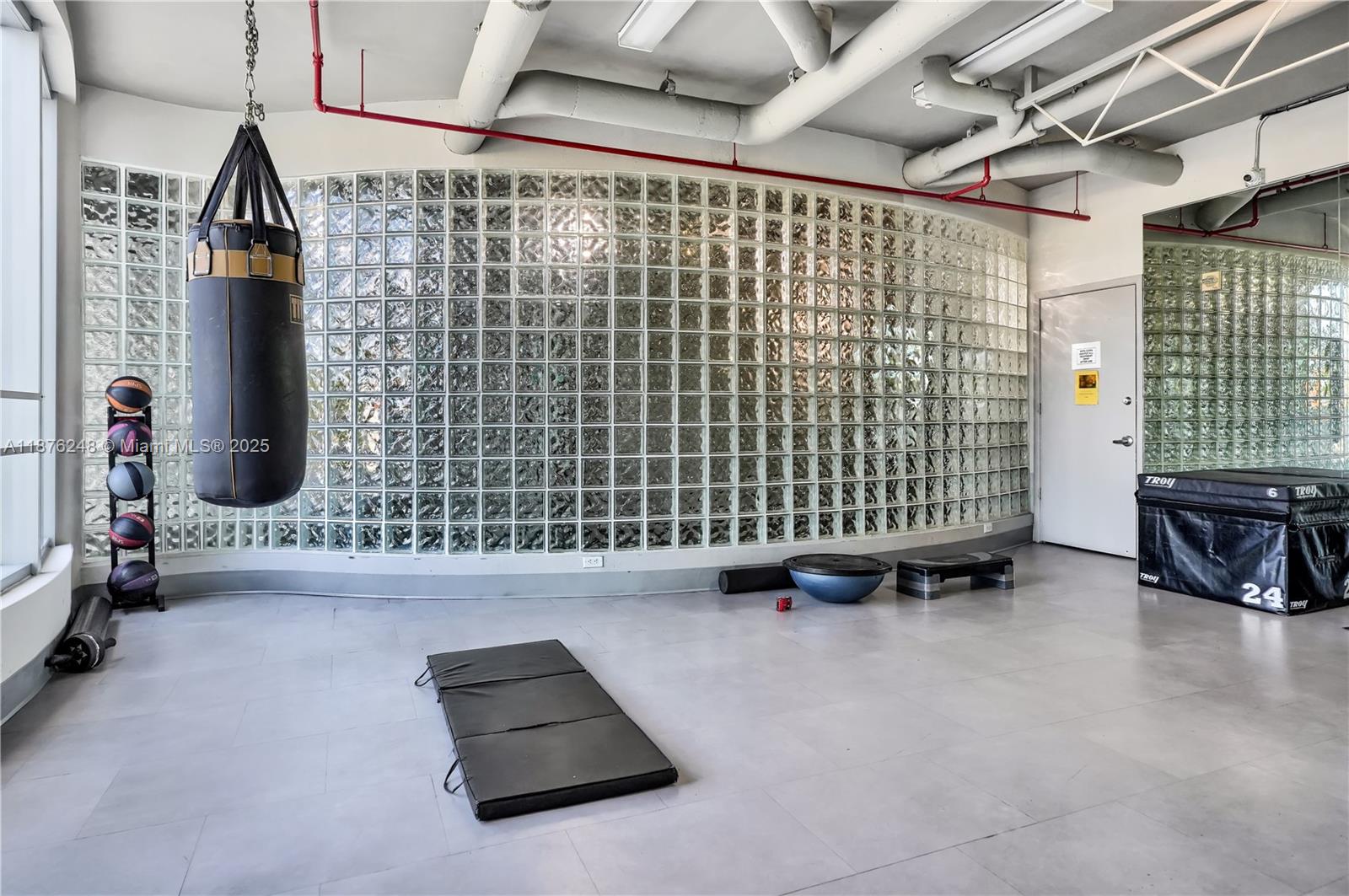 UPTOWN MARINA LOFTS CONDO - Residential