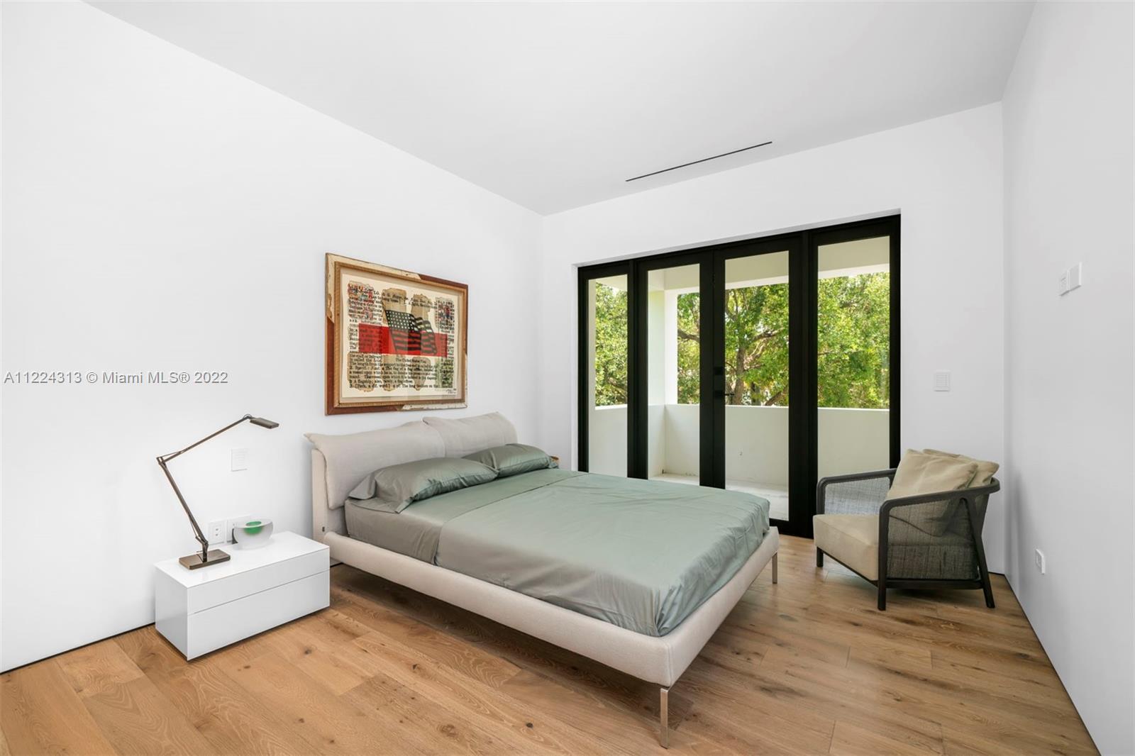 SAN MARINO ISLAND - Residential