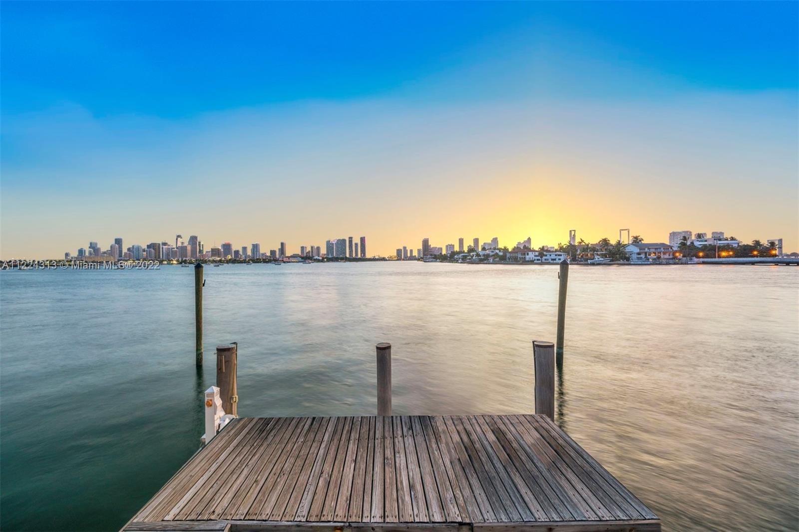 SAN MARINO ISLAND - Residential