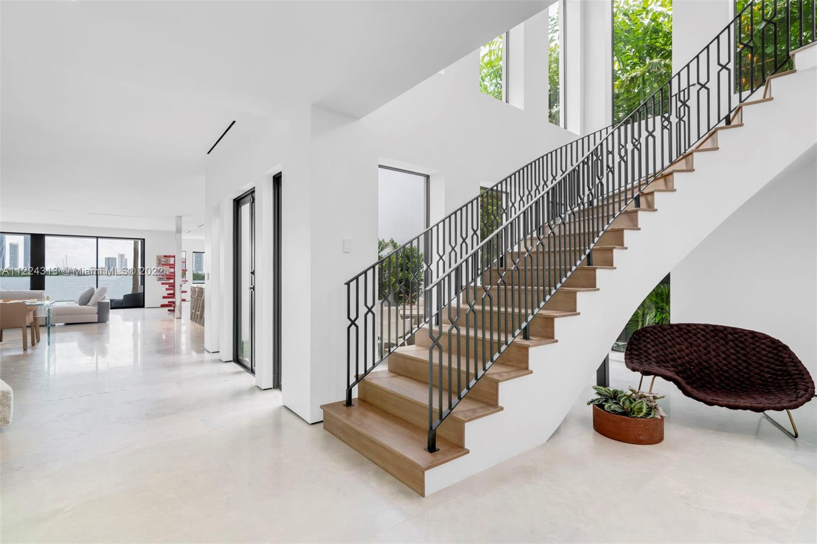 SAN MARINO ISLAND - Residential