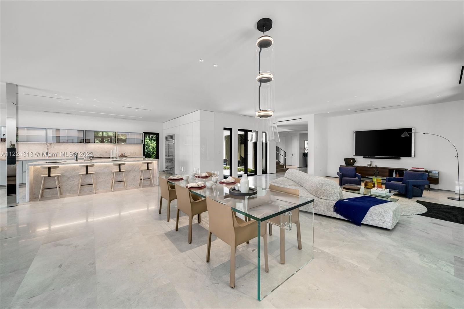 SAN MARINO ISLAND - Residential