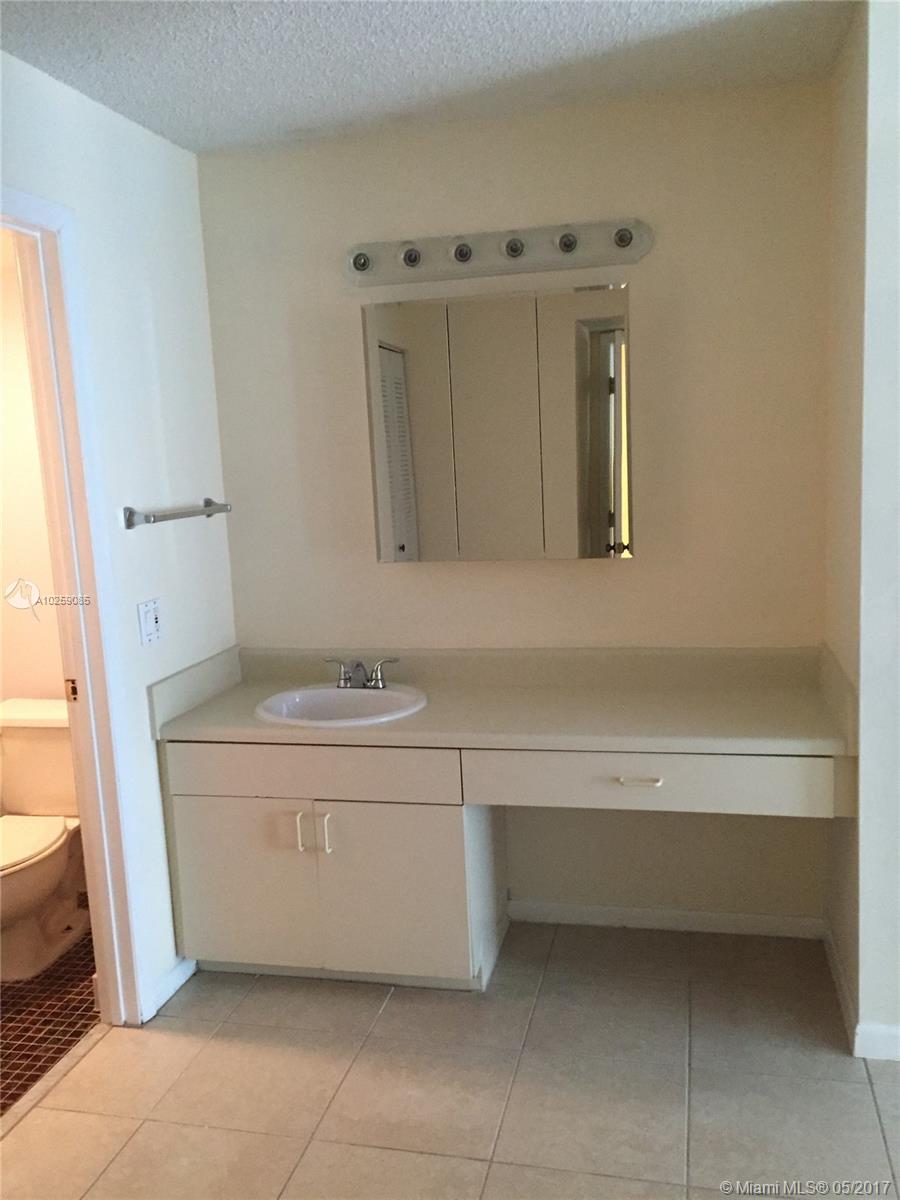 Cove Condo - Residential Lease