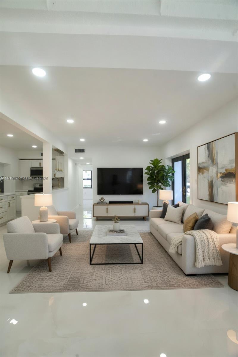 315 NW 127th St 0