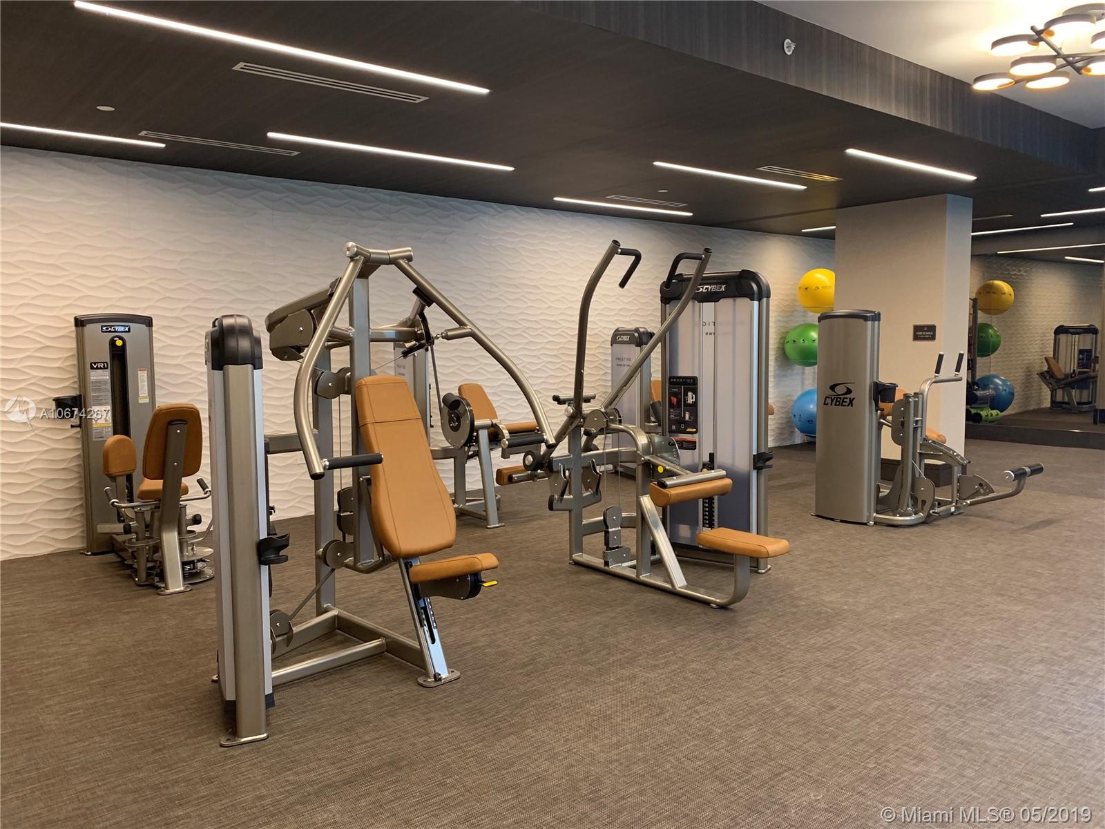 MERRICK MANOR - Residential Lease