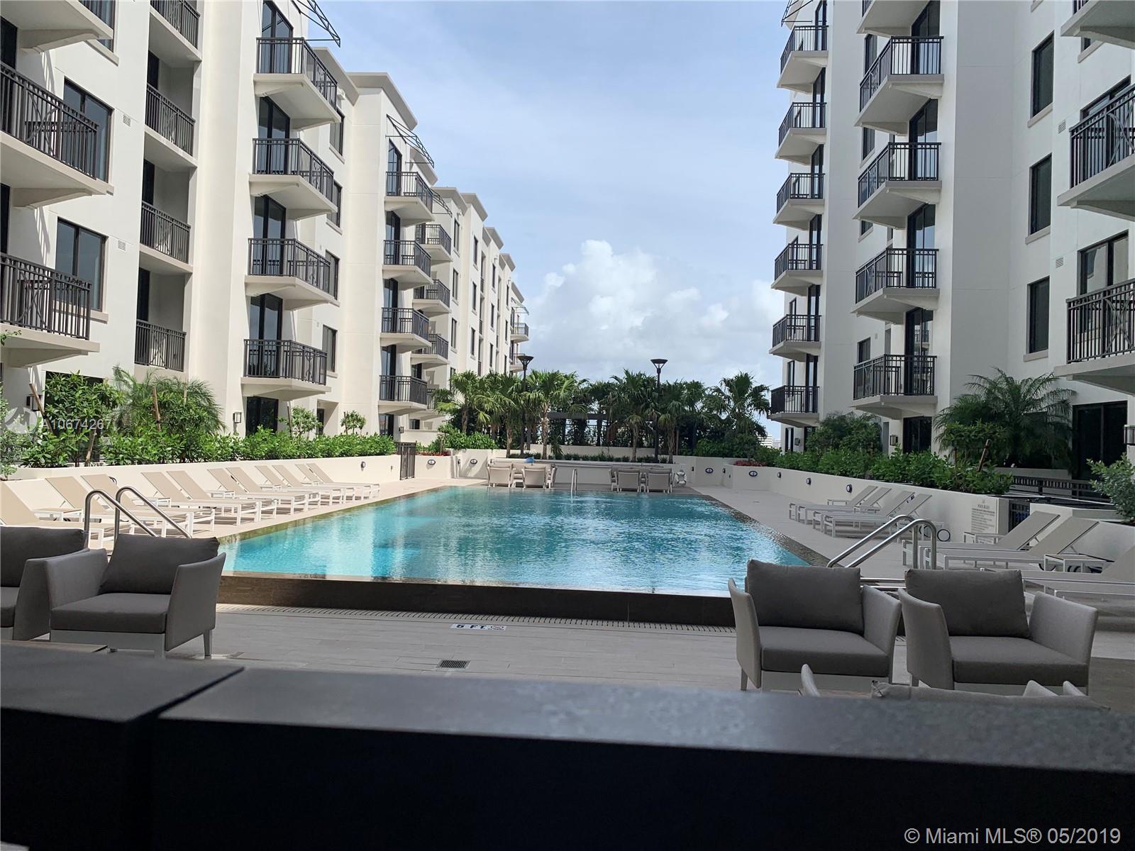 MERRICK MANOR - Residential Lease